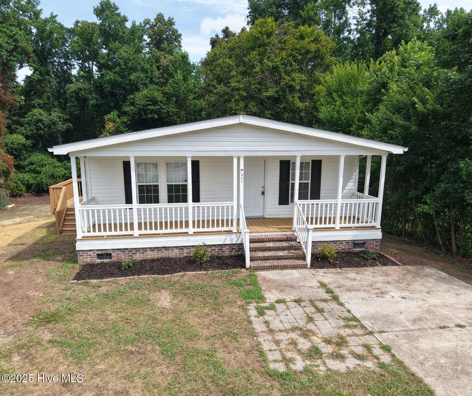 307 Shipmans Pike Property Photo 4