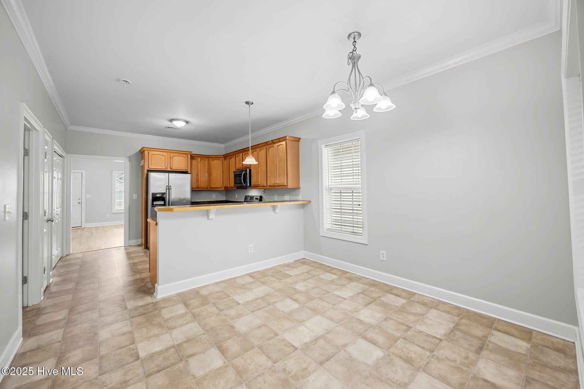 2200 Brookville Drive B Property Photo 18