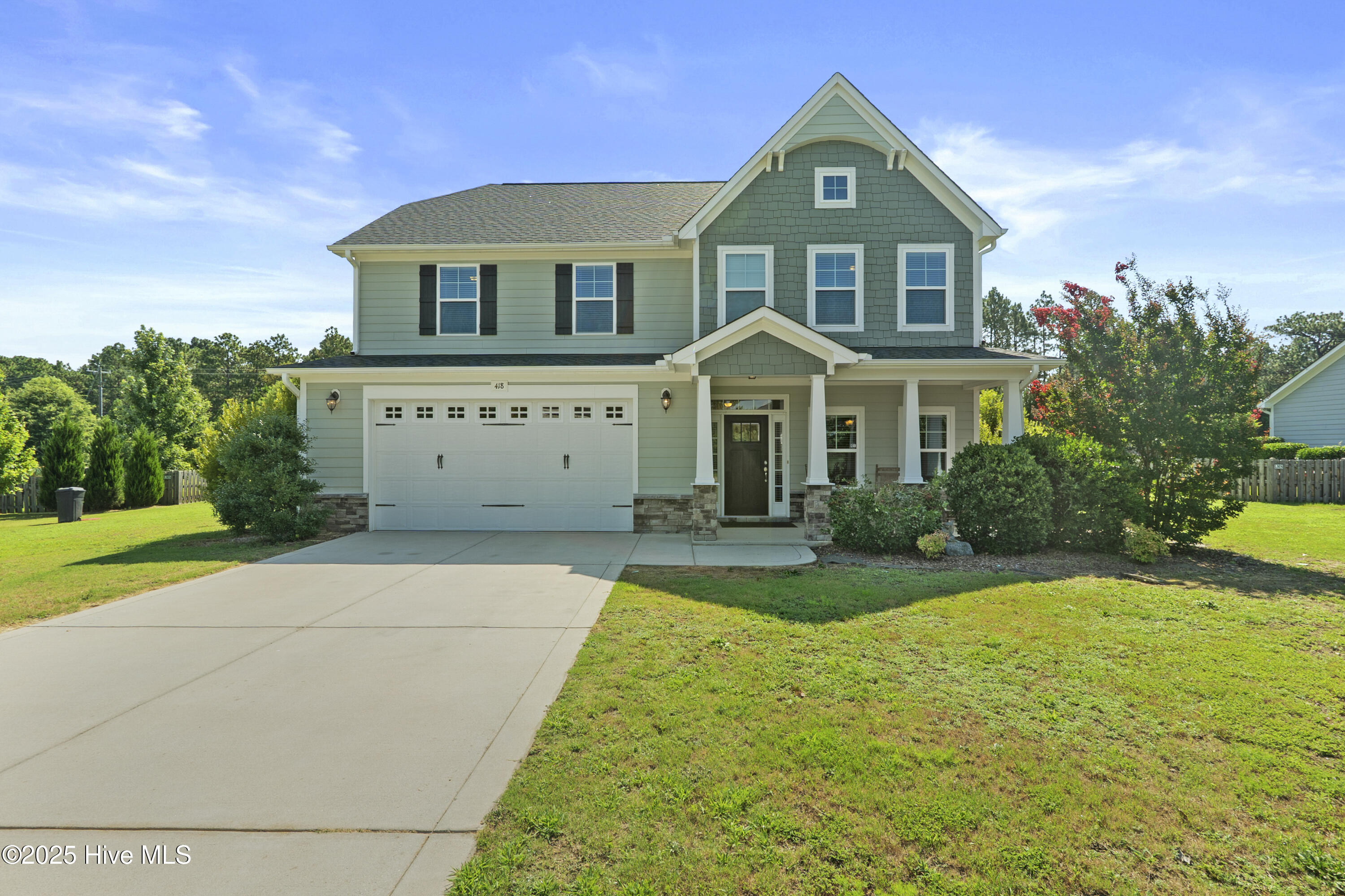 418 Goldenleaf Circle Property Photo 1