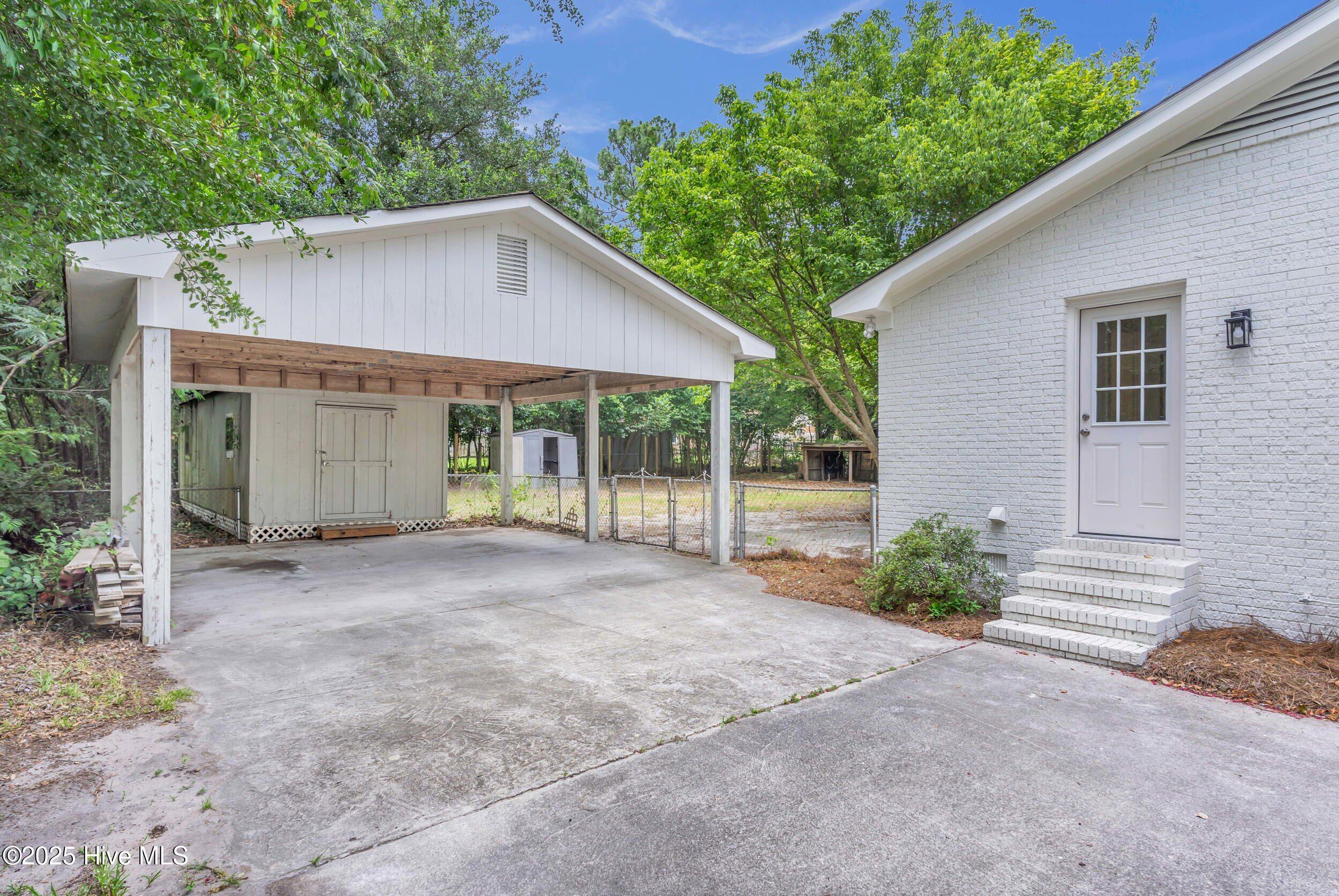 4934 Pleasant Oaks Drive Property Photo 36