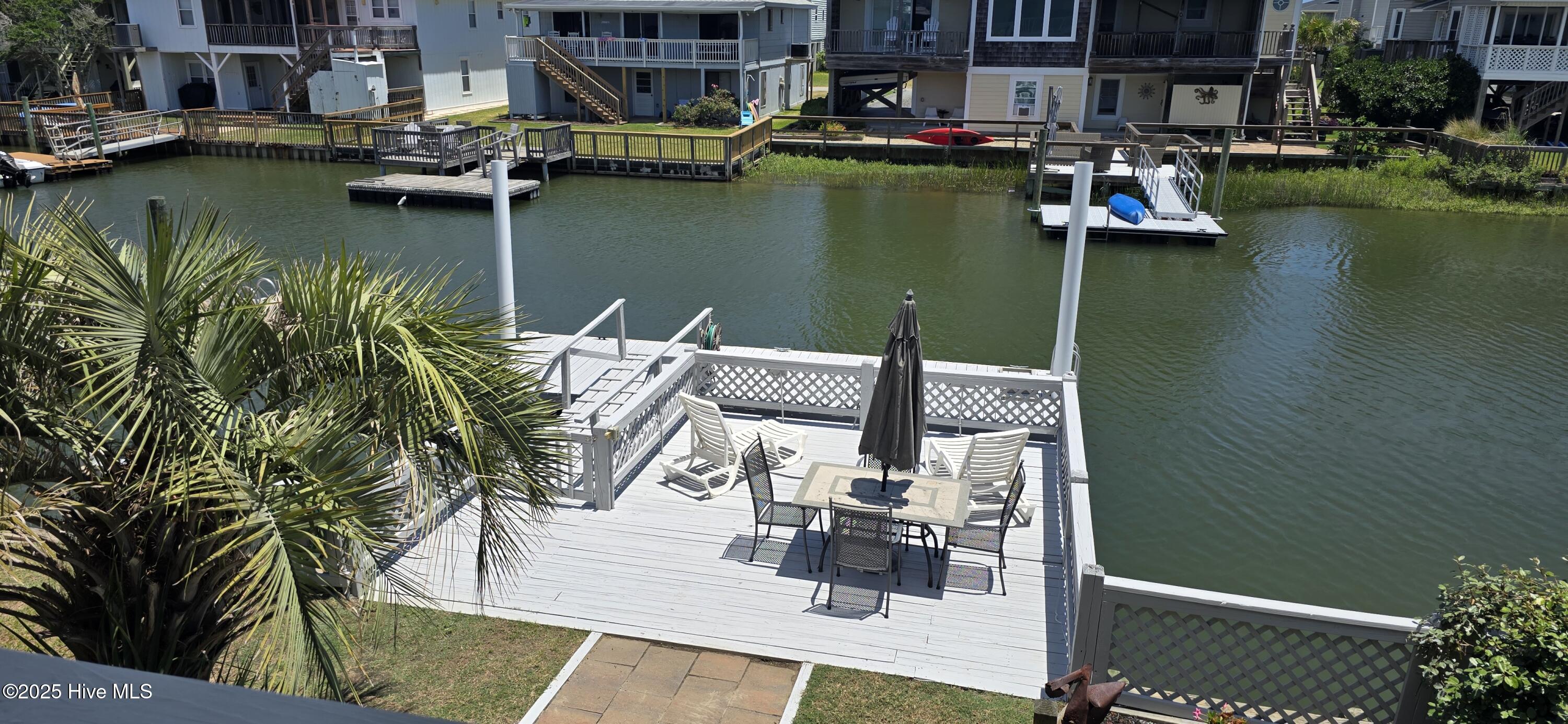 126 Starfish Drive Property Photo 8