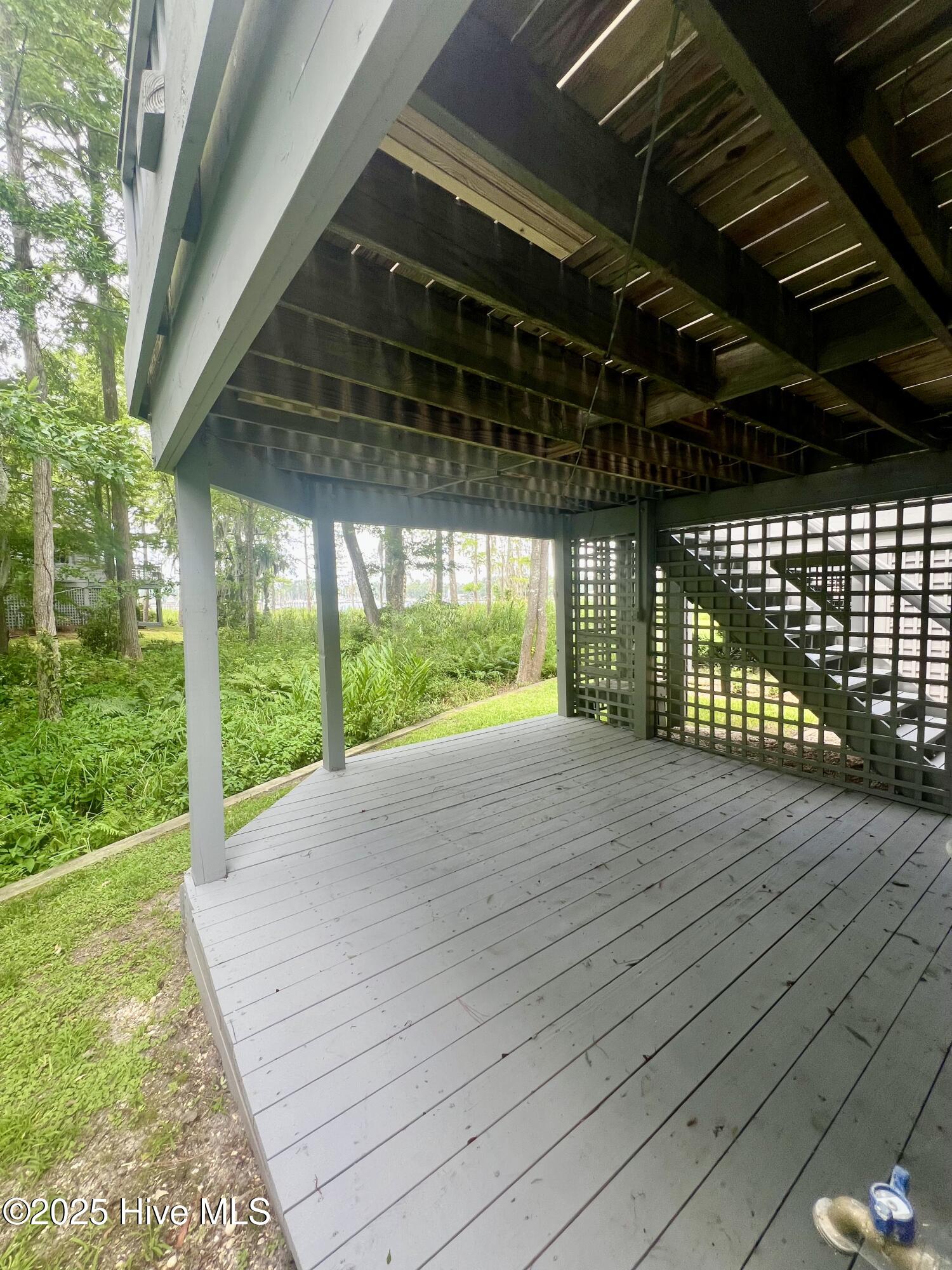 175 Delta Drive Property Photo 2