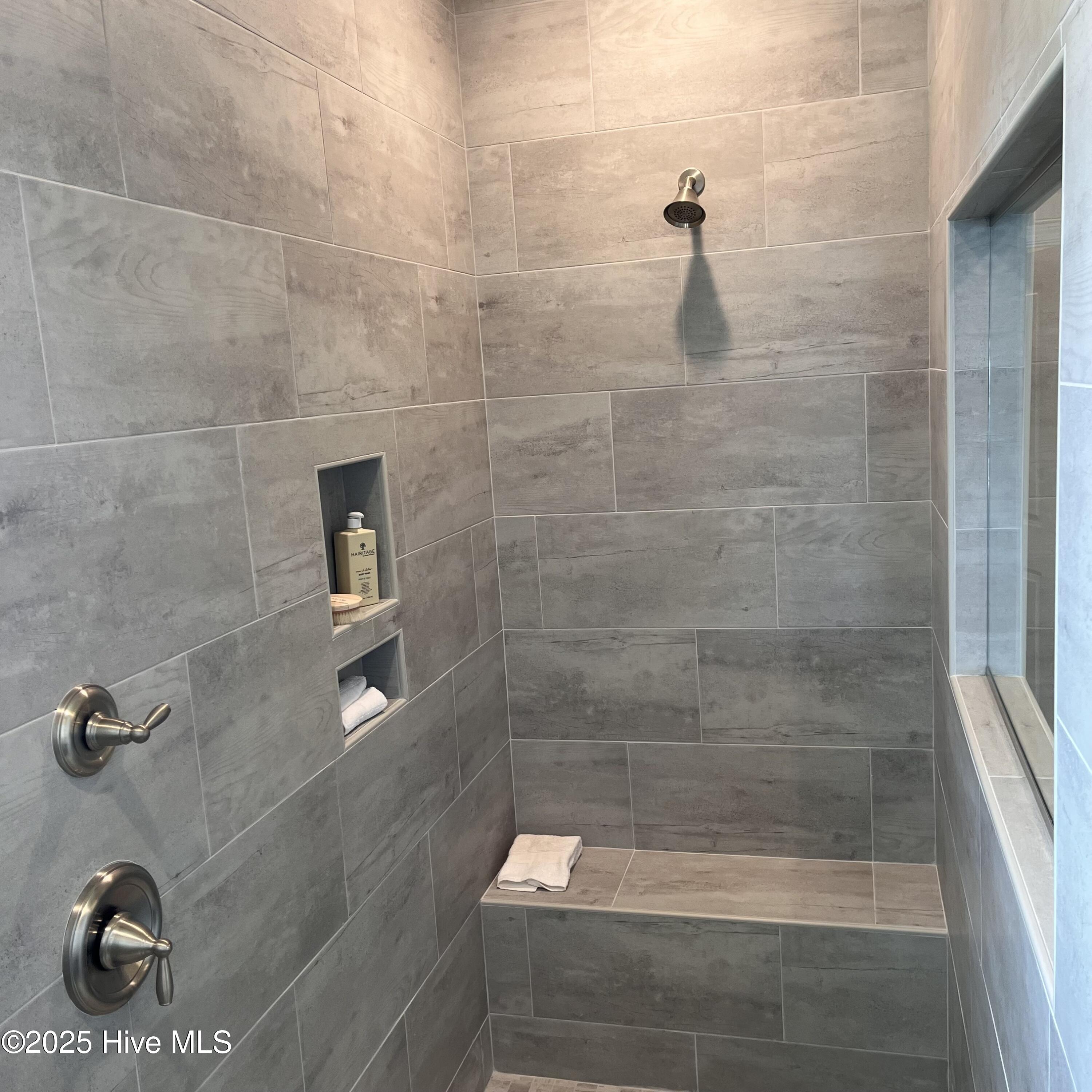 1115 Rosefield Way Property Photo 6