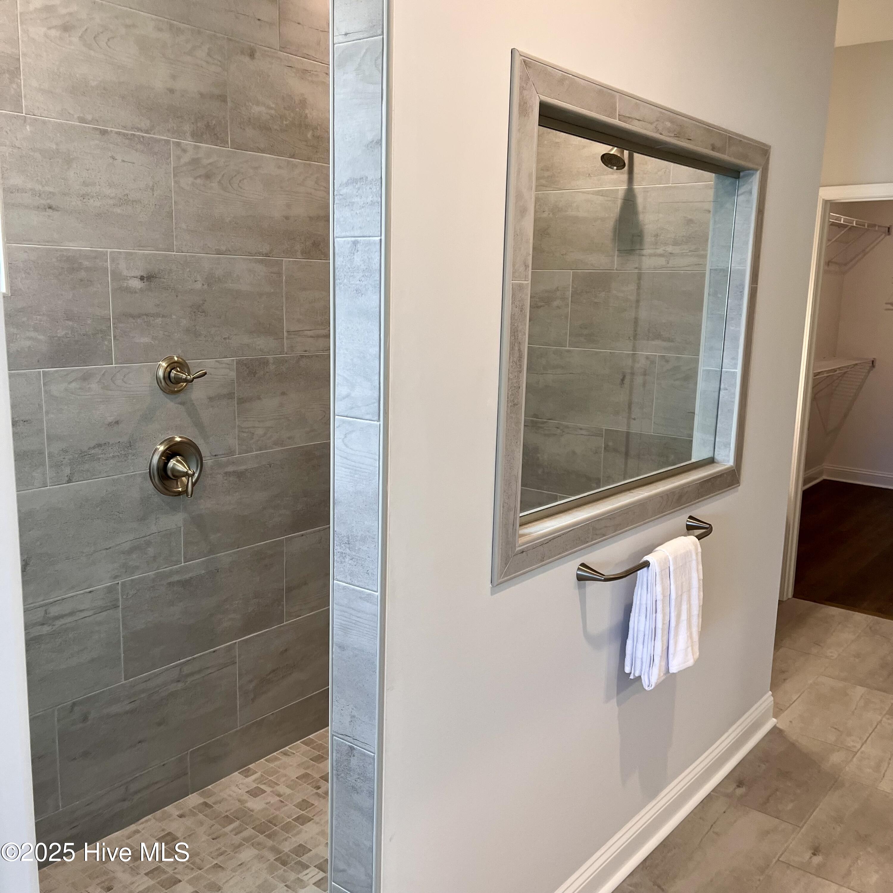 1115 Rosefield Way Property Photo 7