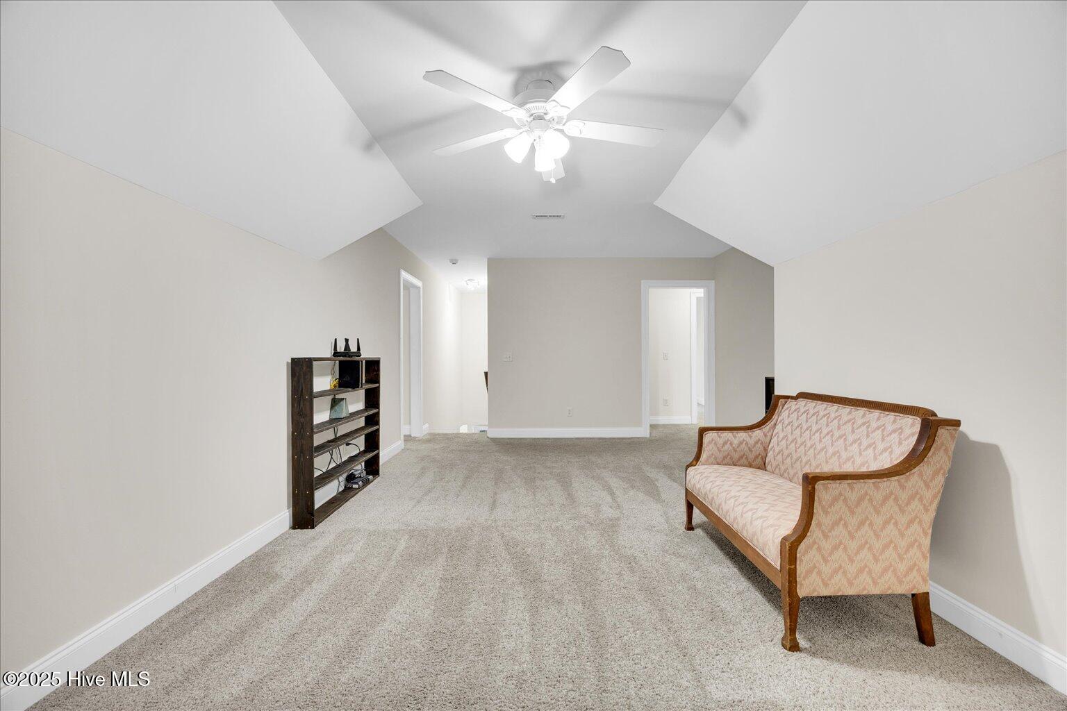 2204 Gardenia Court Property Photo 25
