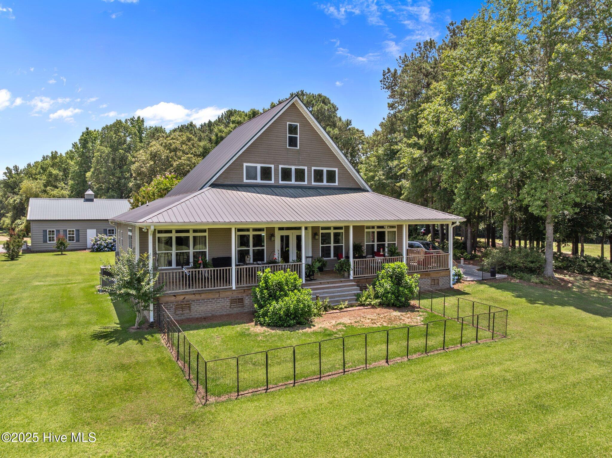 1078 Aycock Road Property Photo 1