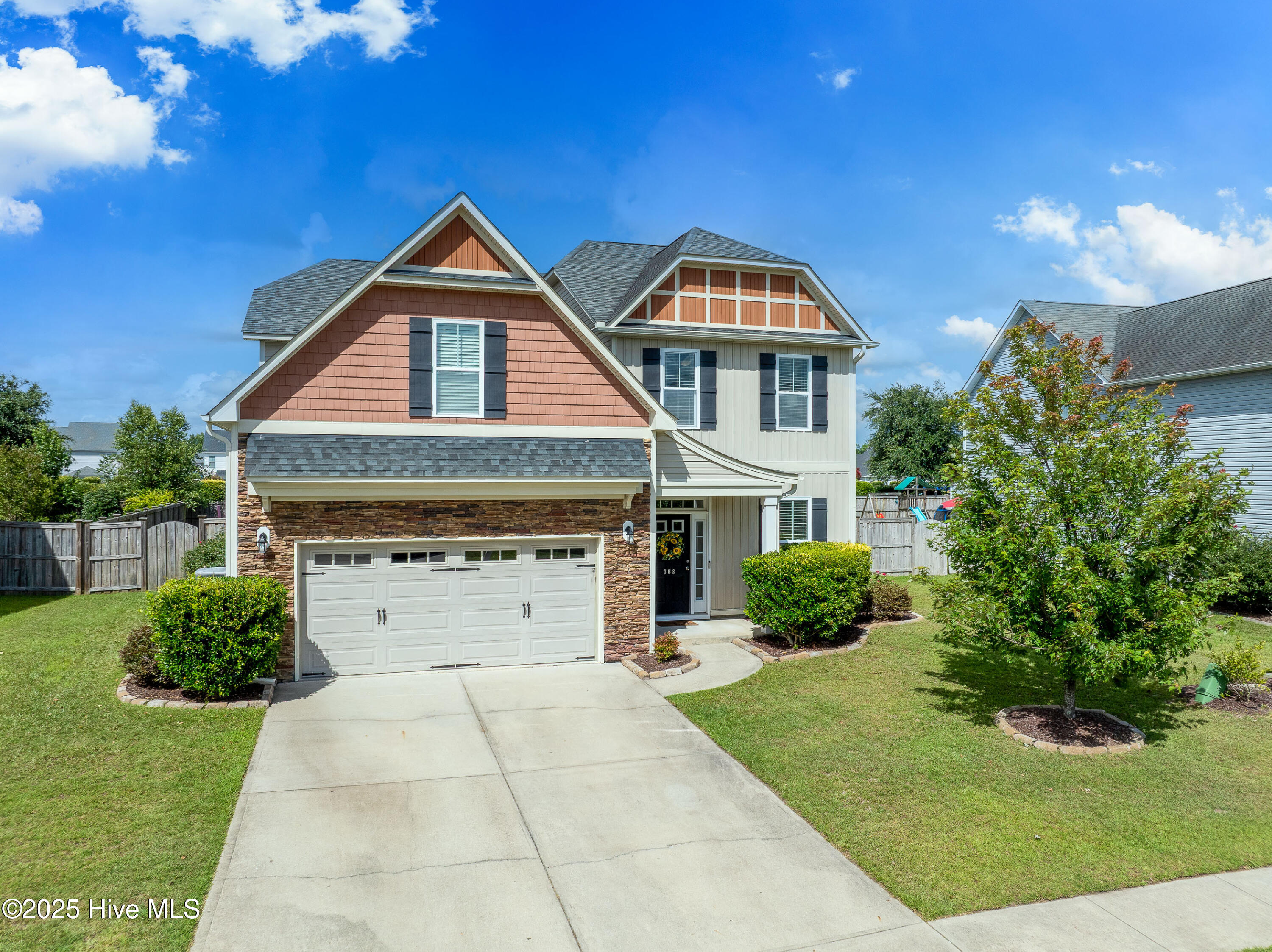368 St Kitts Way Property Photo 1