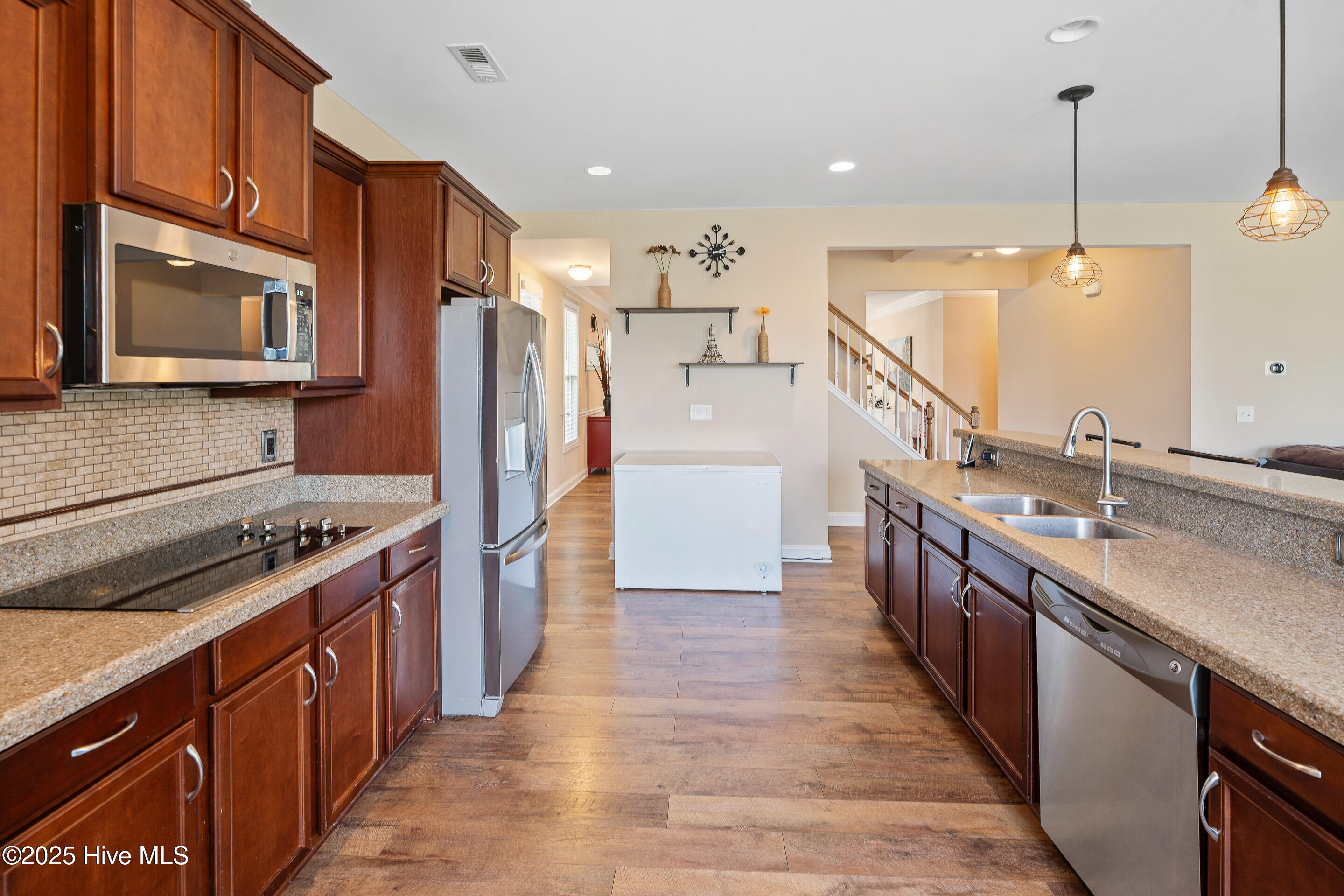 368 St Kitts Way Property Photo 13