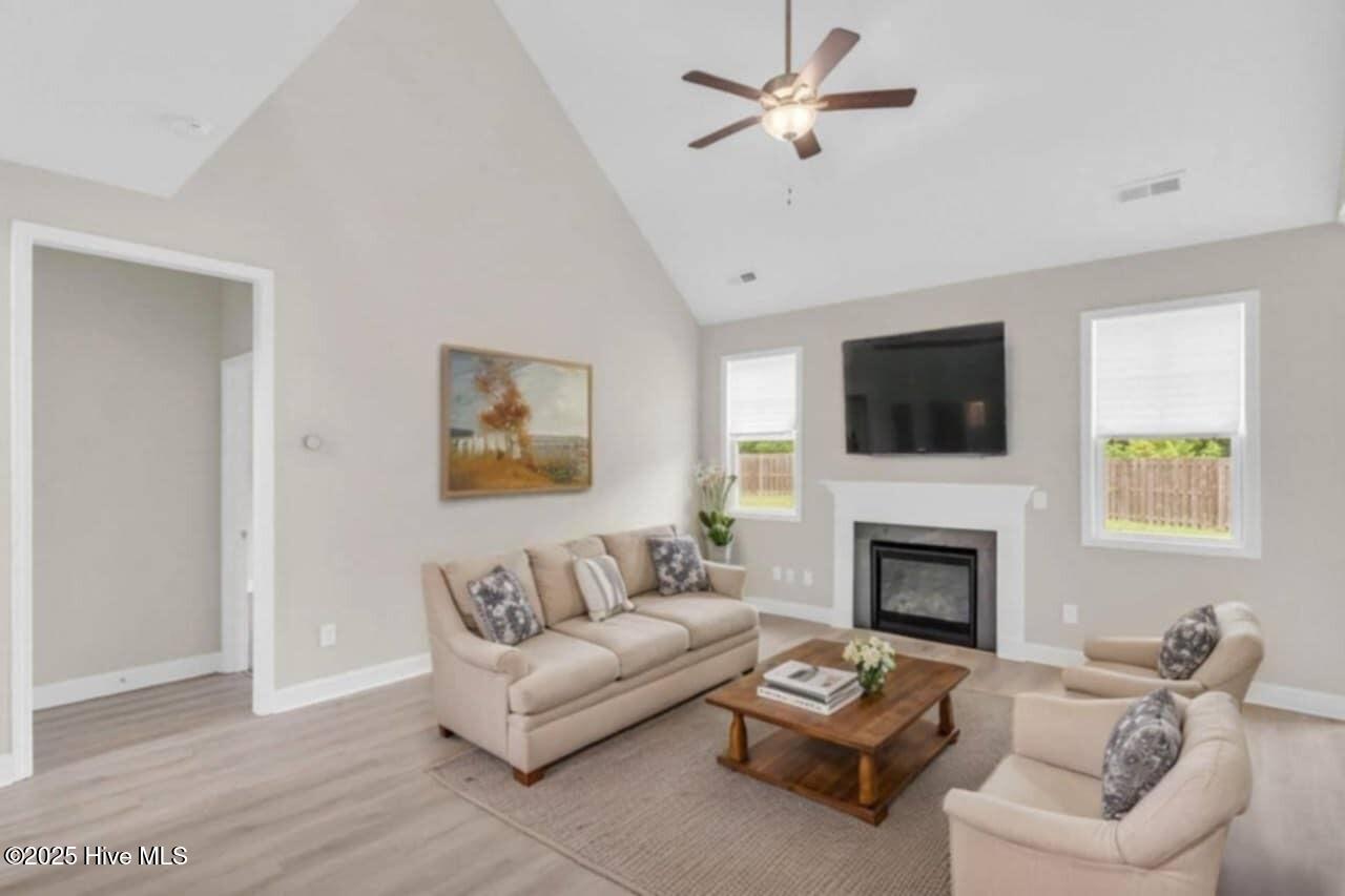 1309 Rooster Court Property Photo 6