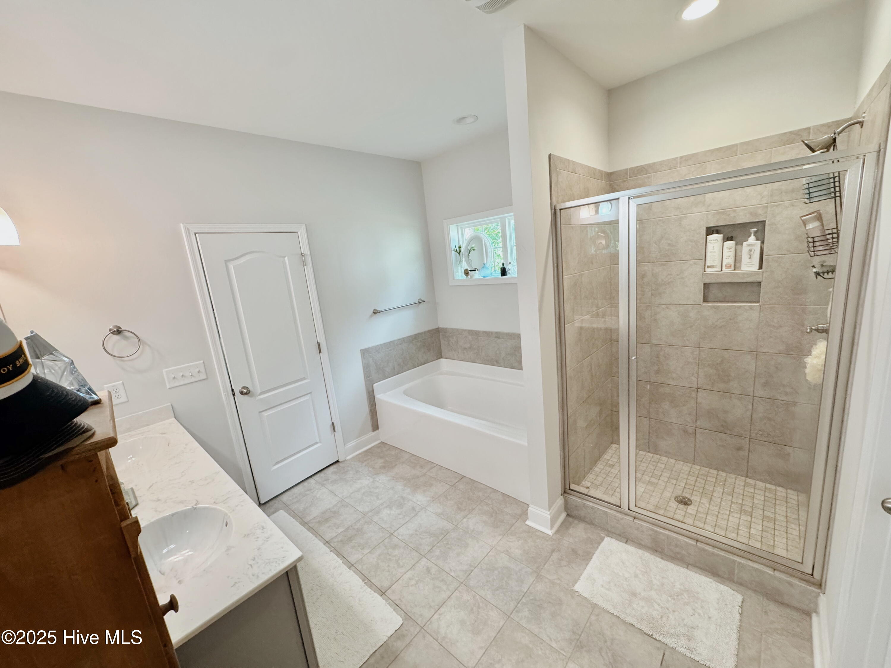 120 Lake Lure Lane Property Photo 9