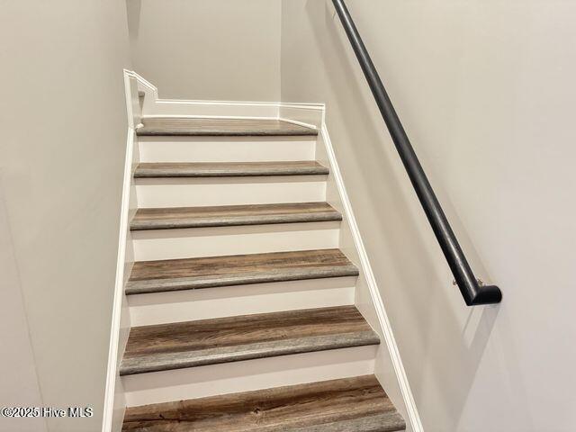 704 Sarah Rebecca Drive B Property Photo 15