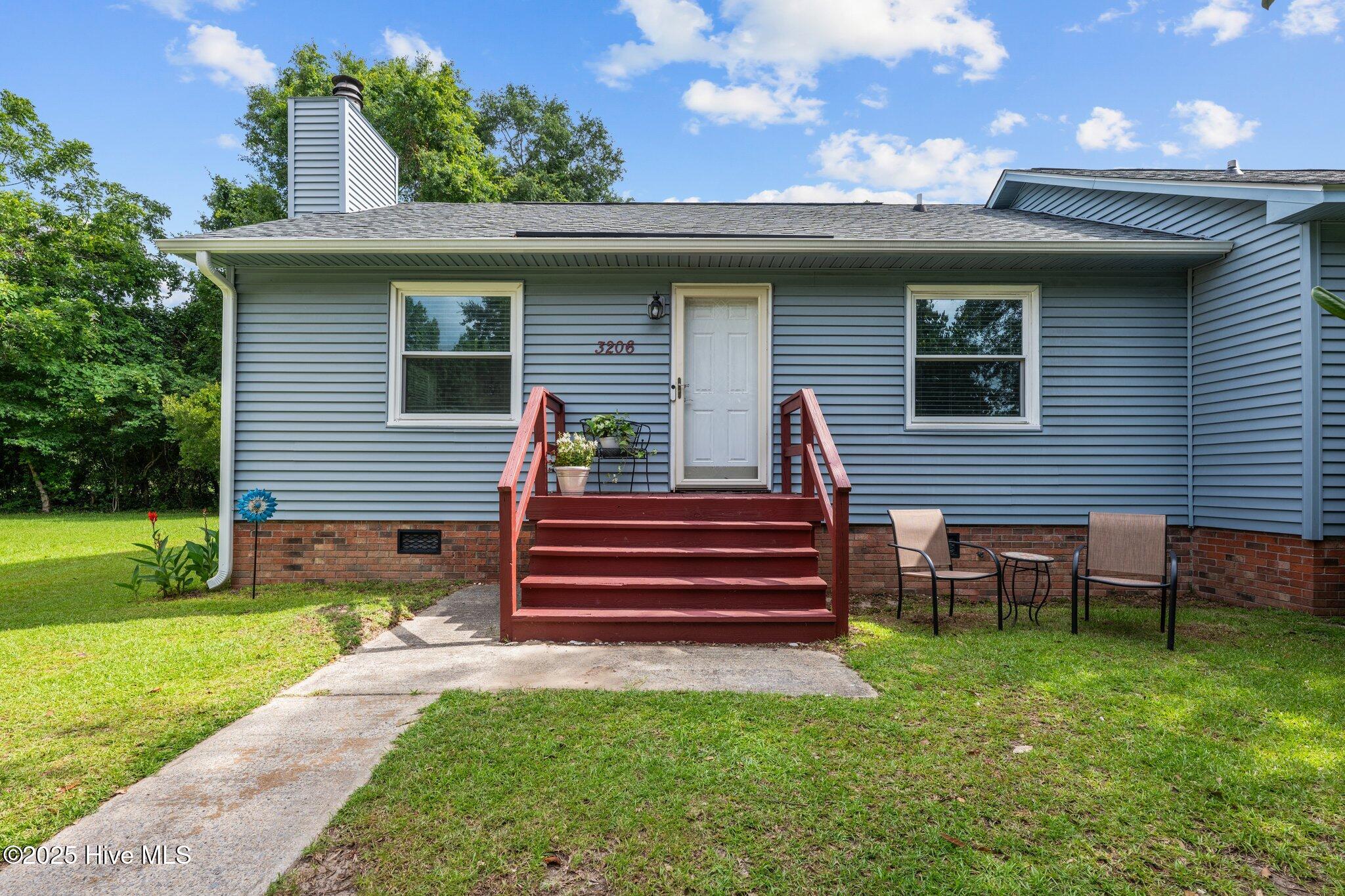 3206 Deer Path Circle Property Photo 2