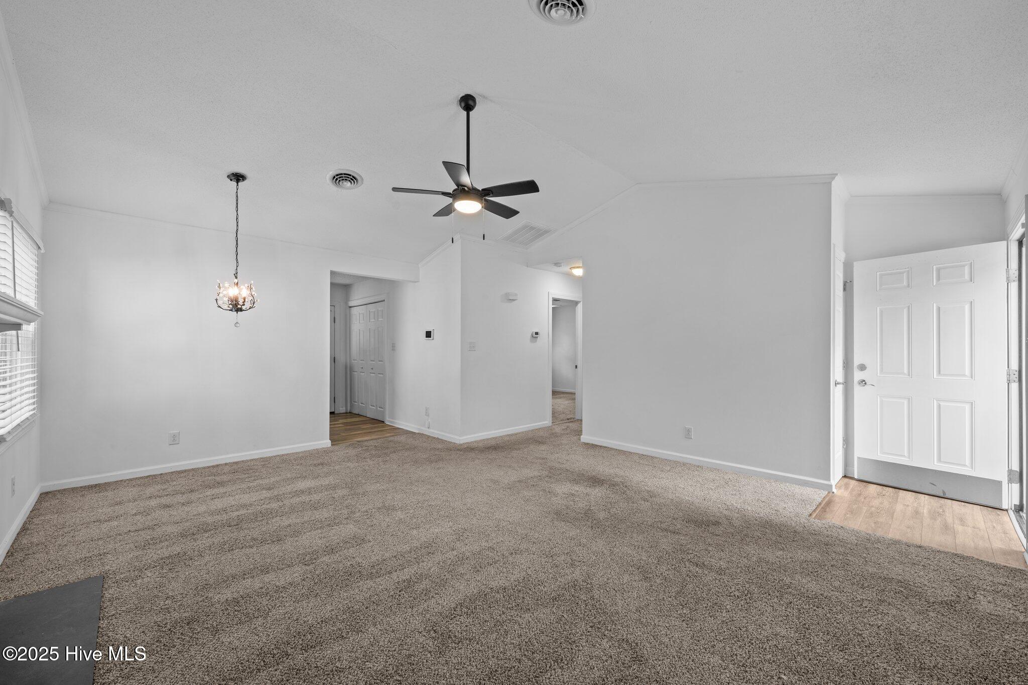 3206 Deer Path Circle Property Photo 7
