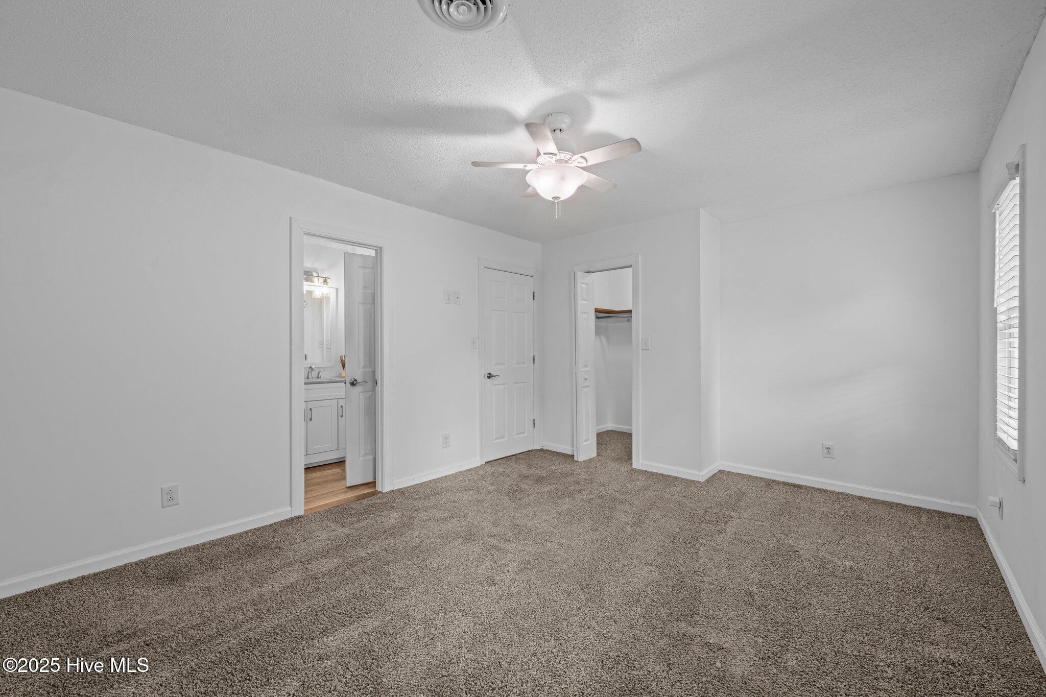 3206 Deer Path Circle Property Photo 17