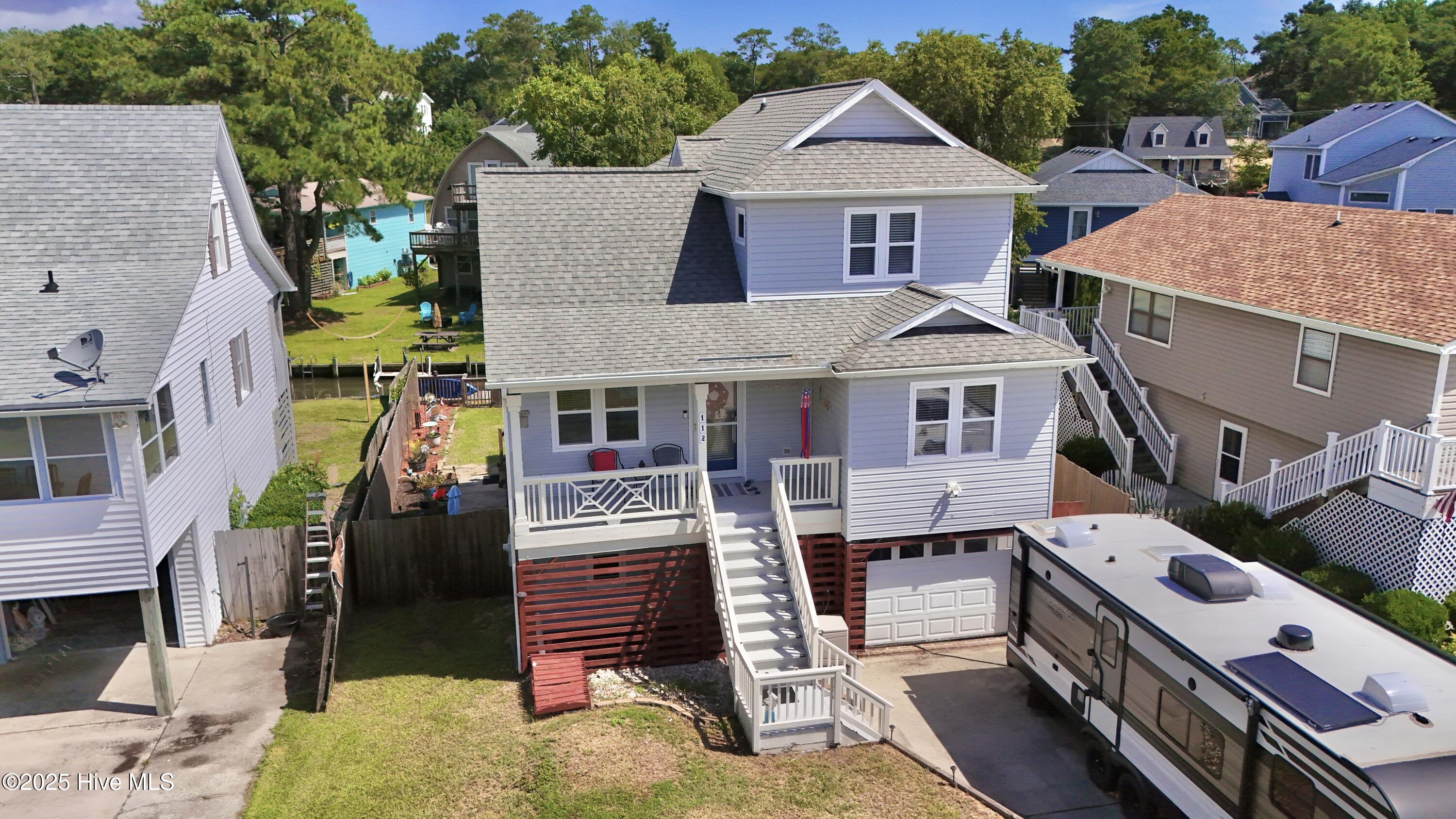112 Outrigger Drive Property Photo 1