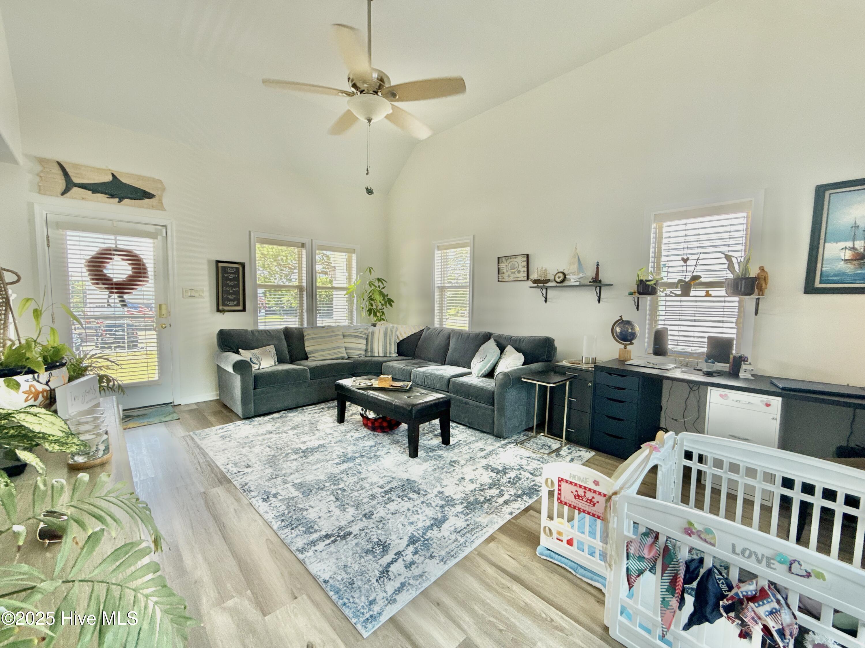112 Outrigger Drive Property Photo 6