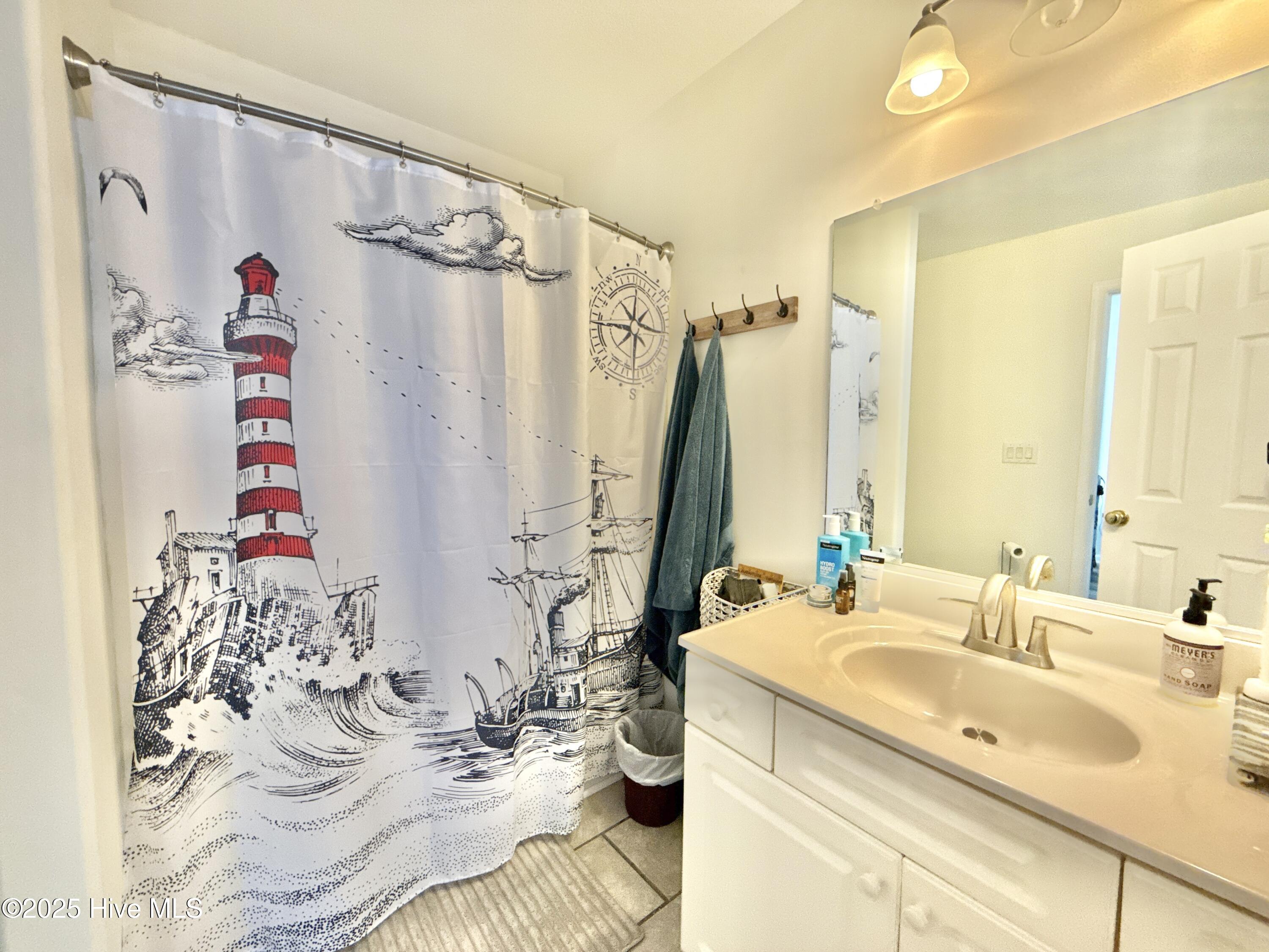 112 Outrigger Drive Property Photo 34