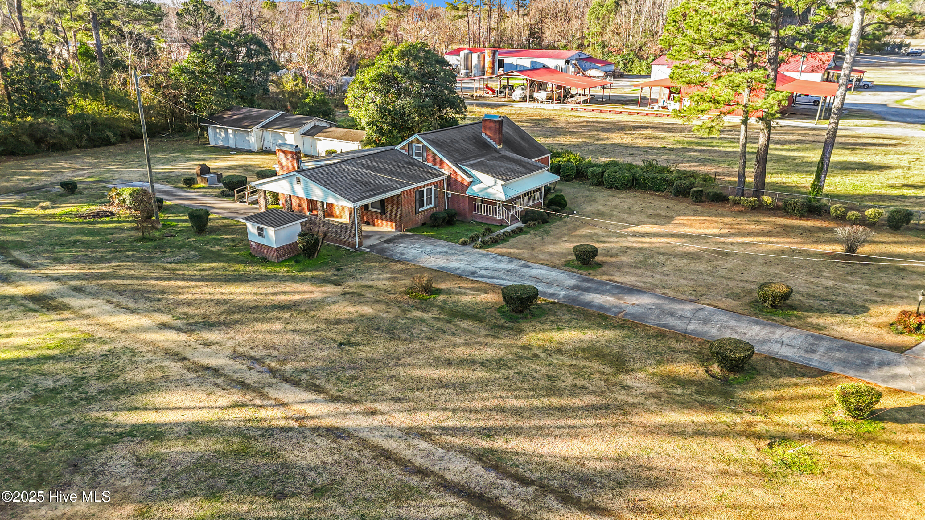 7024 Us Highway 64 Property Photo 2