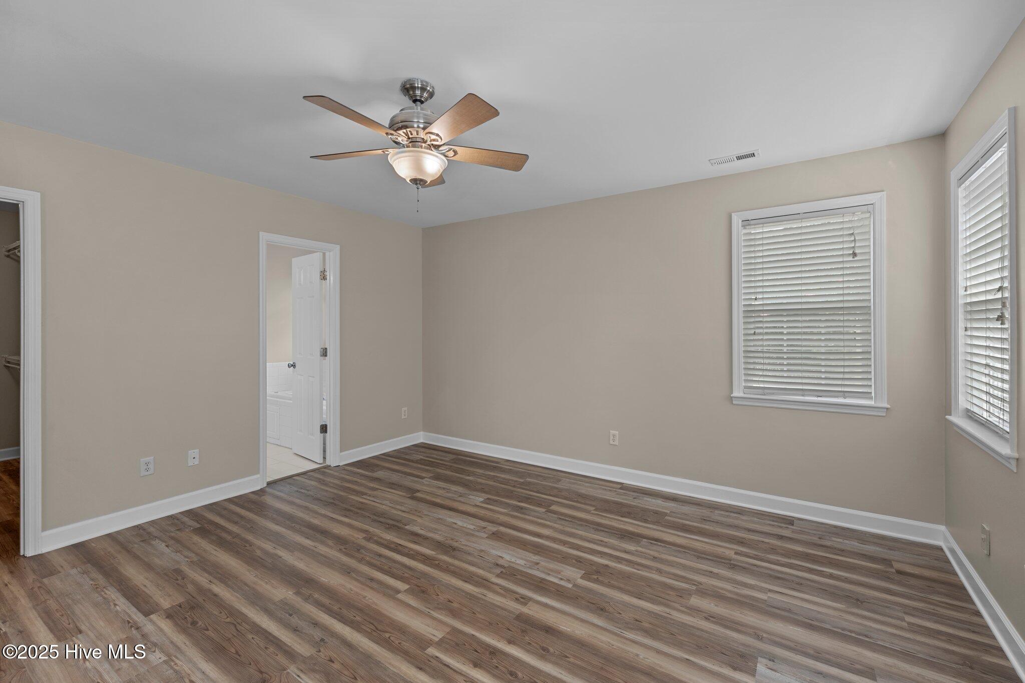 100 Iverson Lane Property Photo 33