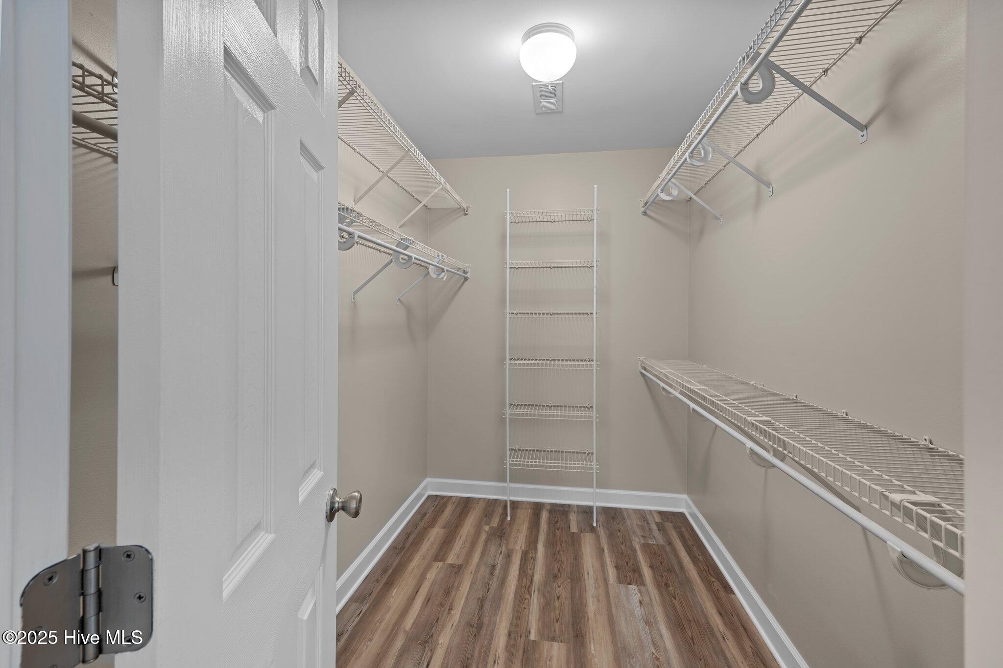 100 Iverson Lane Property Photo 35