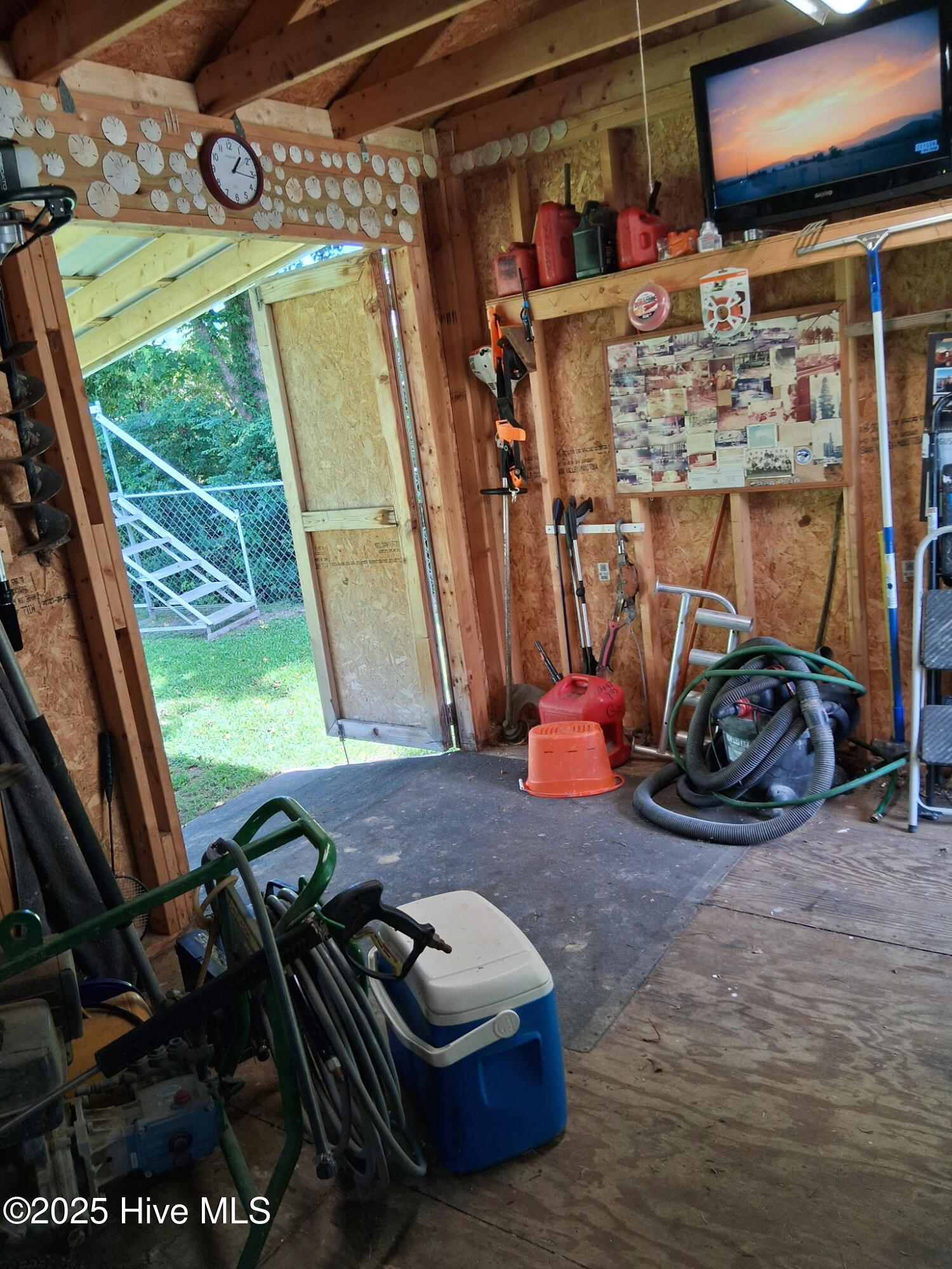 959 Church Street Property Photo 7