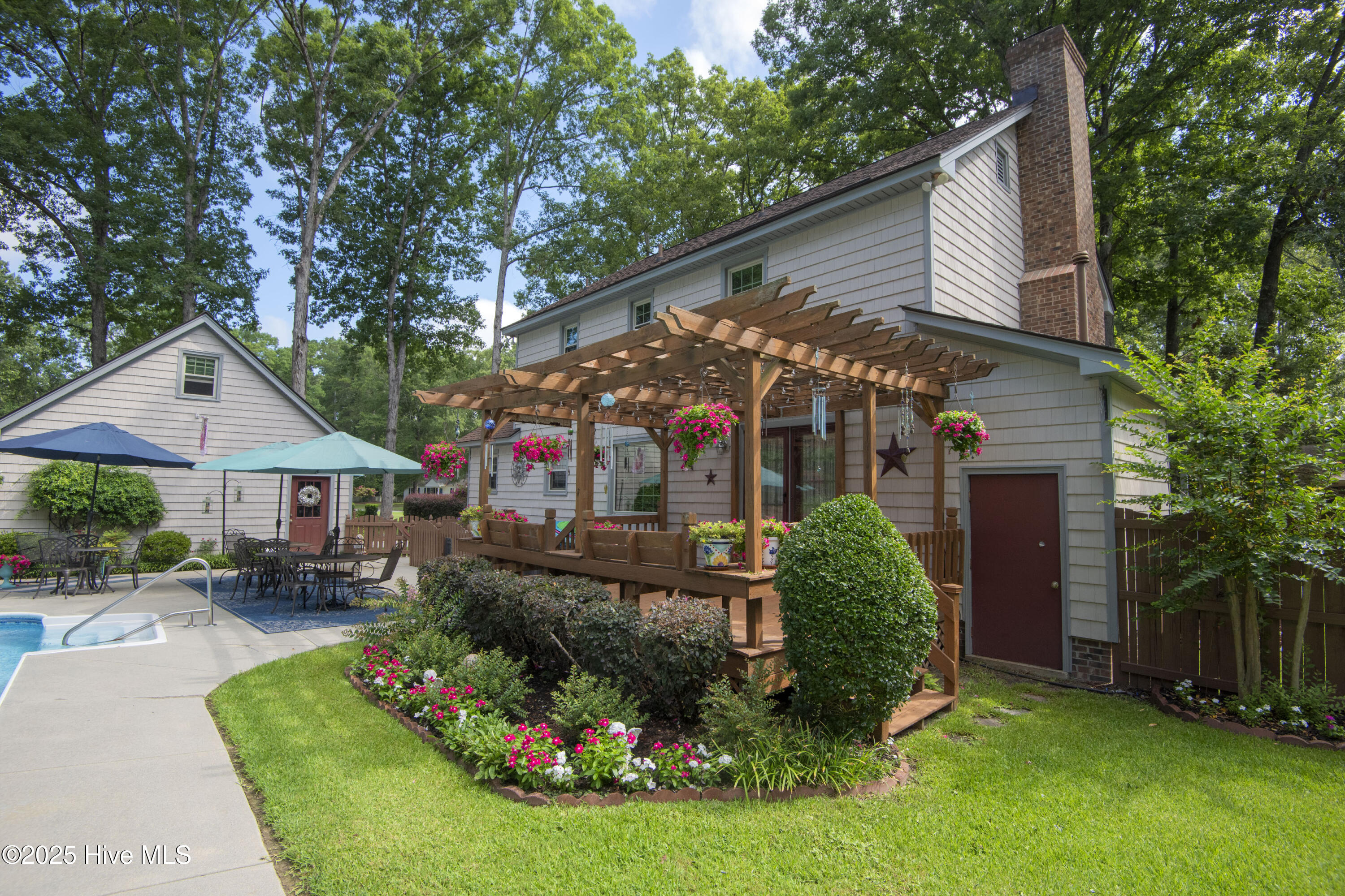 1406 Macon Place Property Photo 13