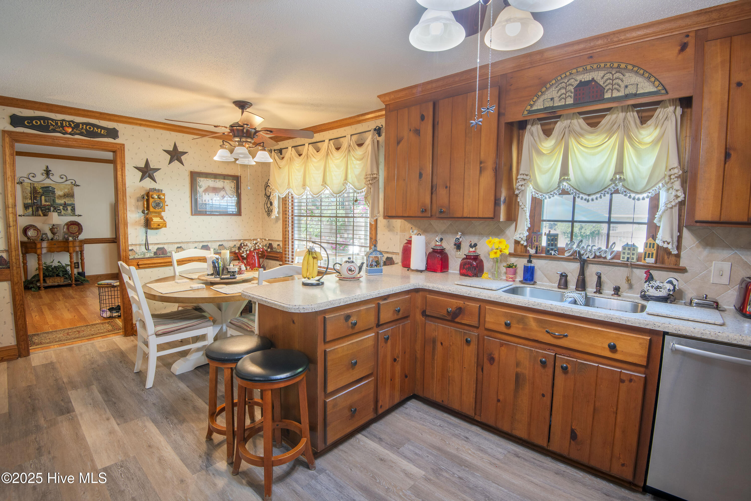 1406 Macon Place Property Photo 24