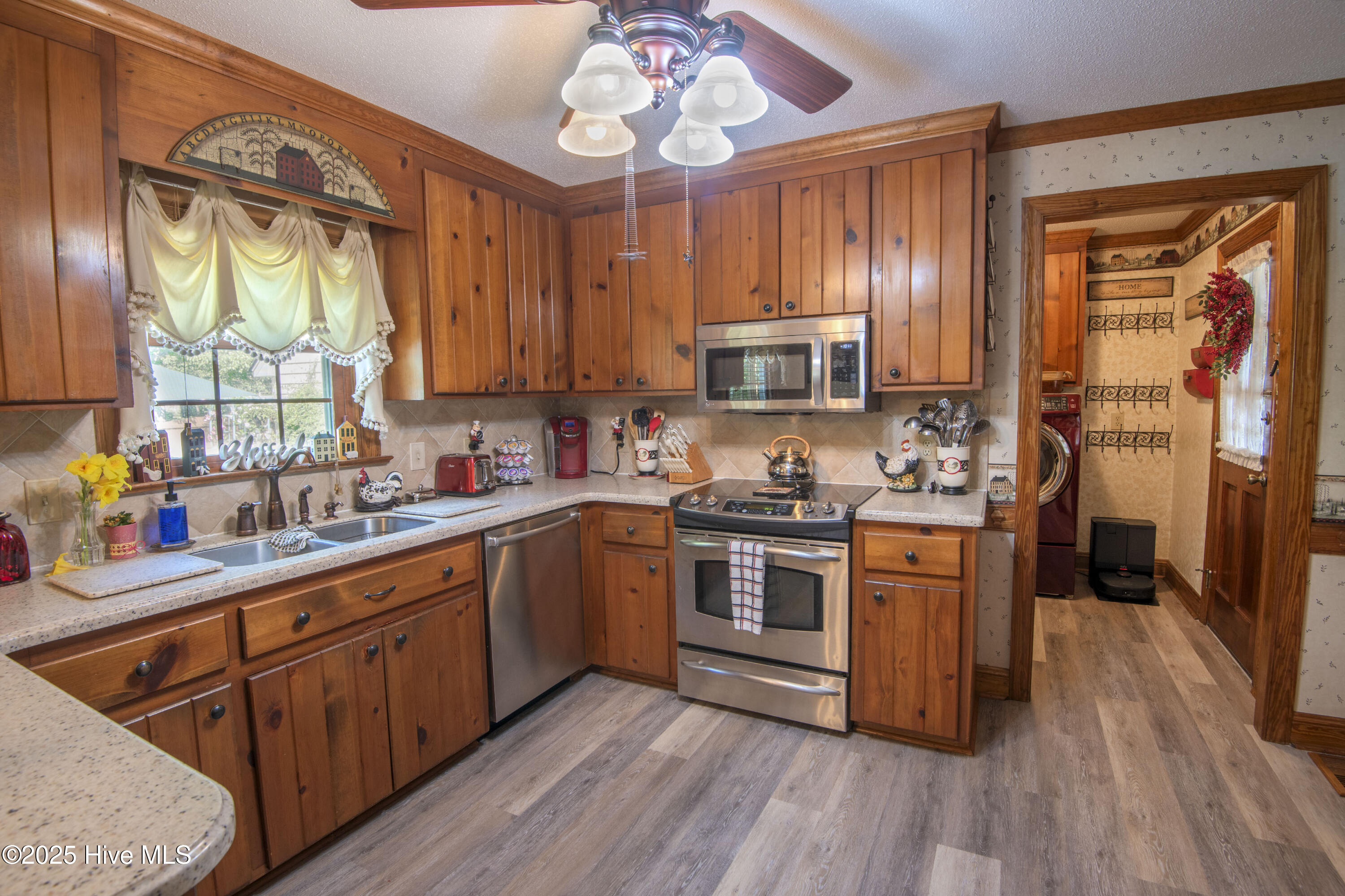 1406 Macon Place Property Photo 25