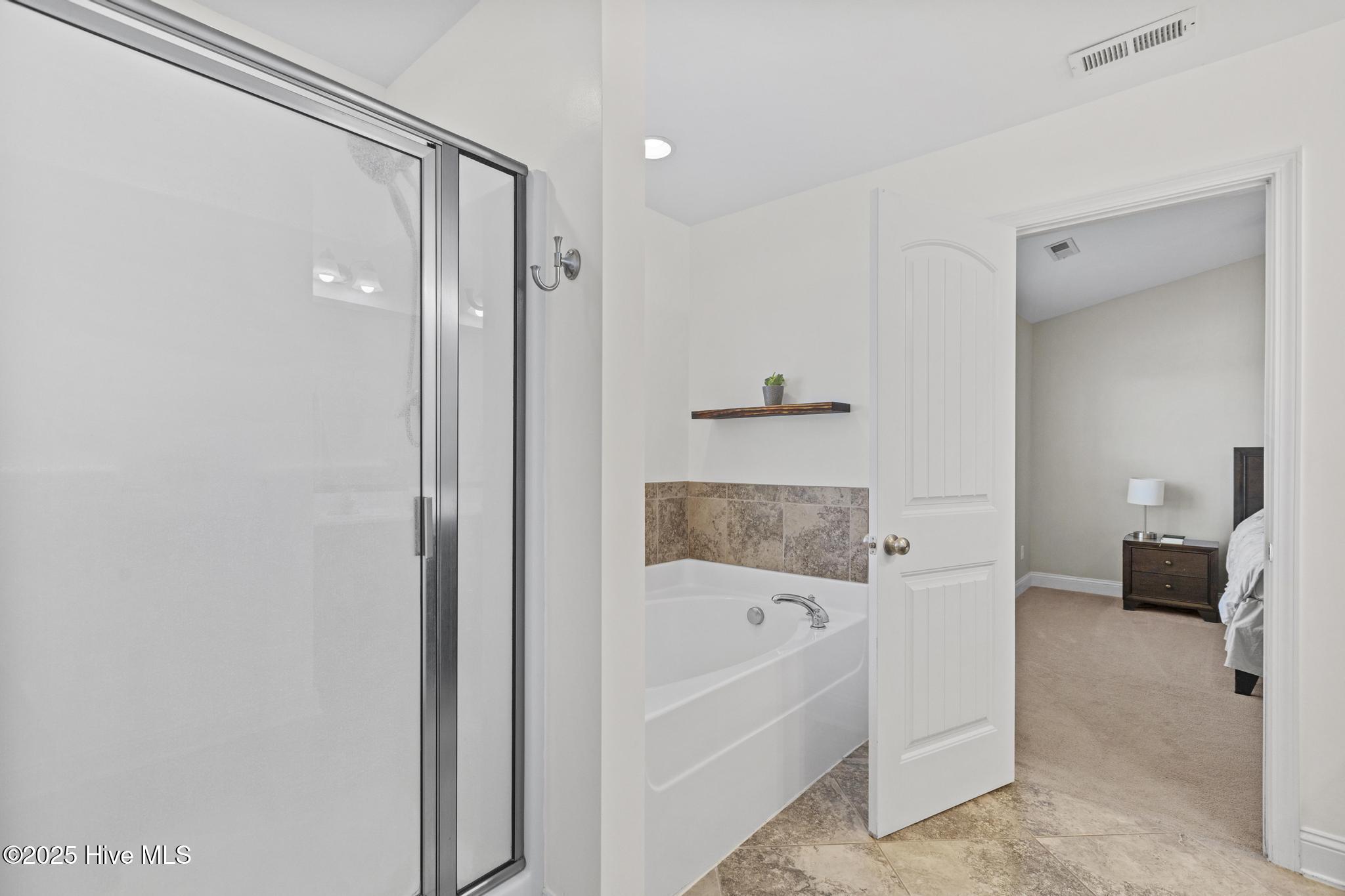 227 Admiral Court Property Photo 30