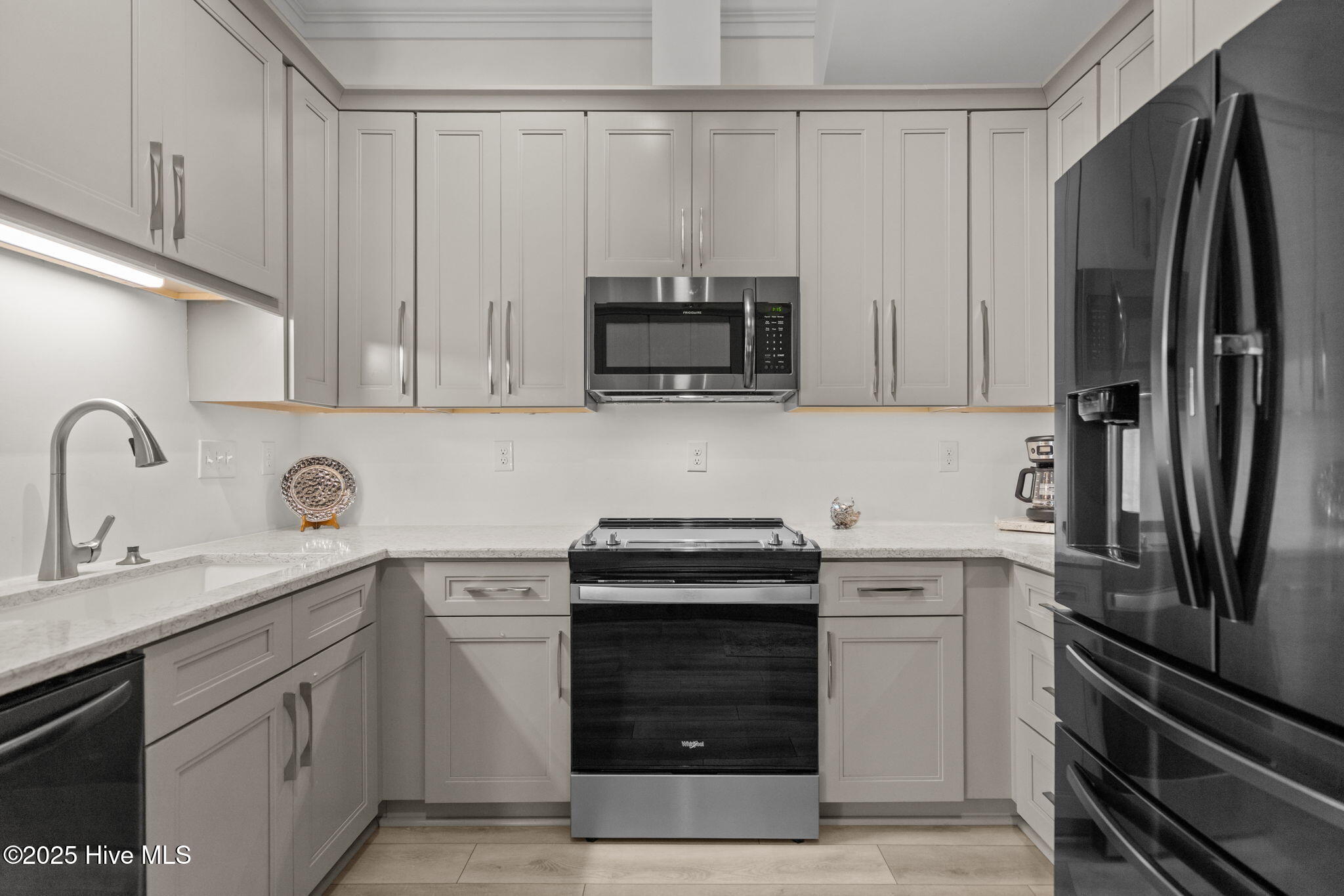 613 Fifth Avenue Property Photo 65