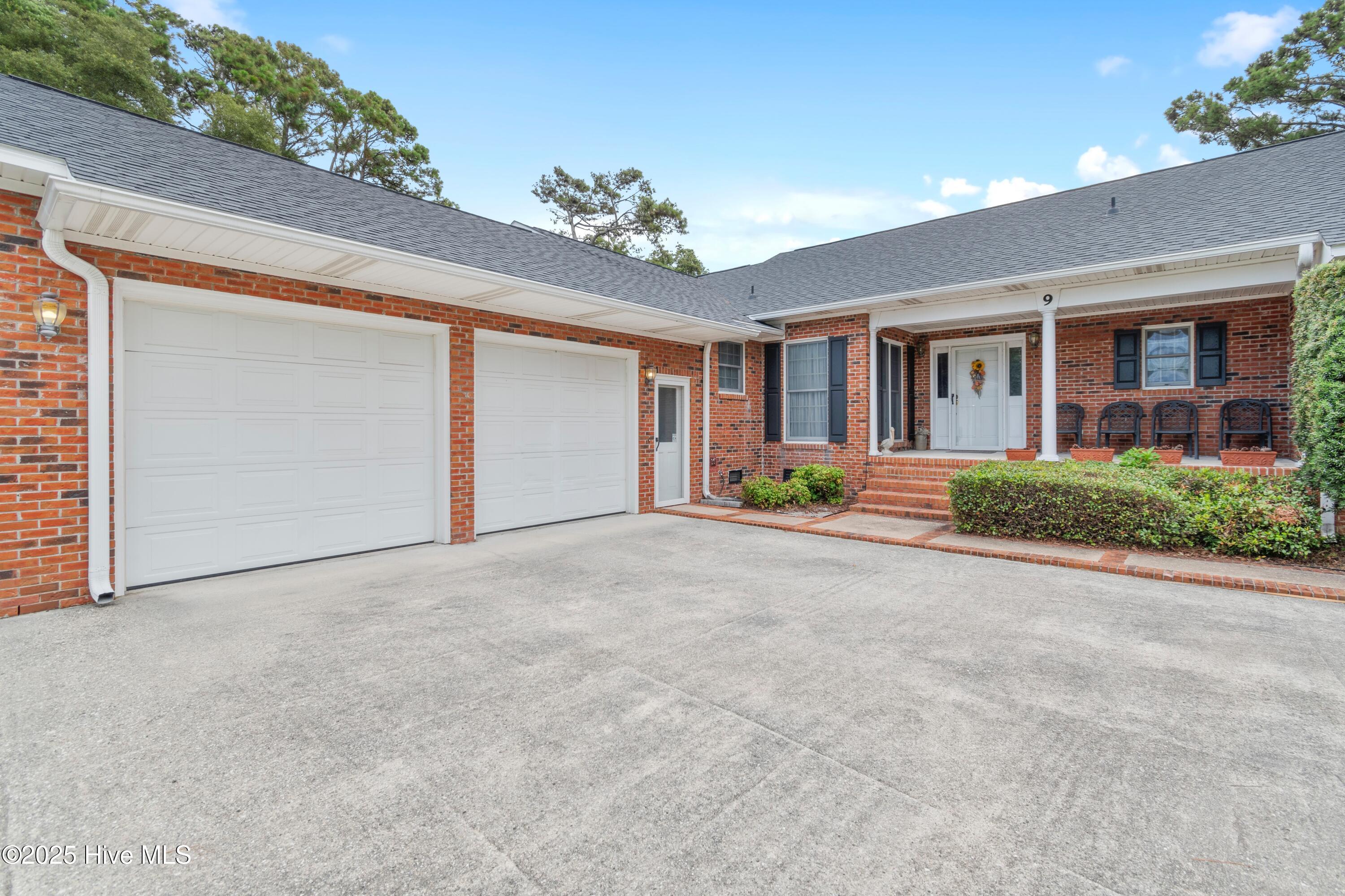 9 Quail Hollow Drive Property Photo 9