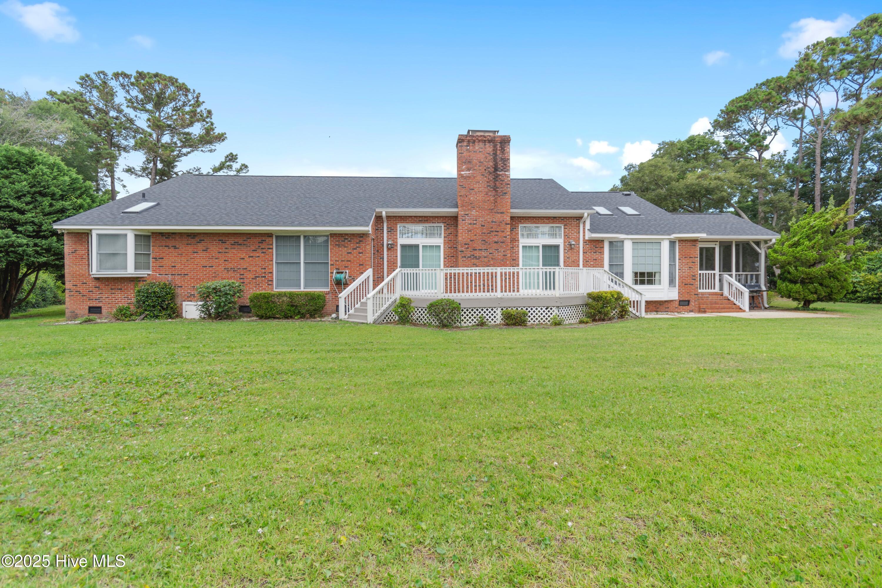 9 Quail Hollow Drive Property Photo 15