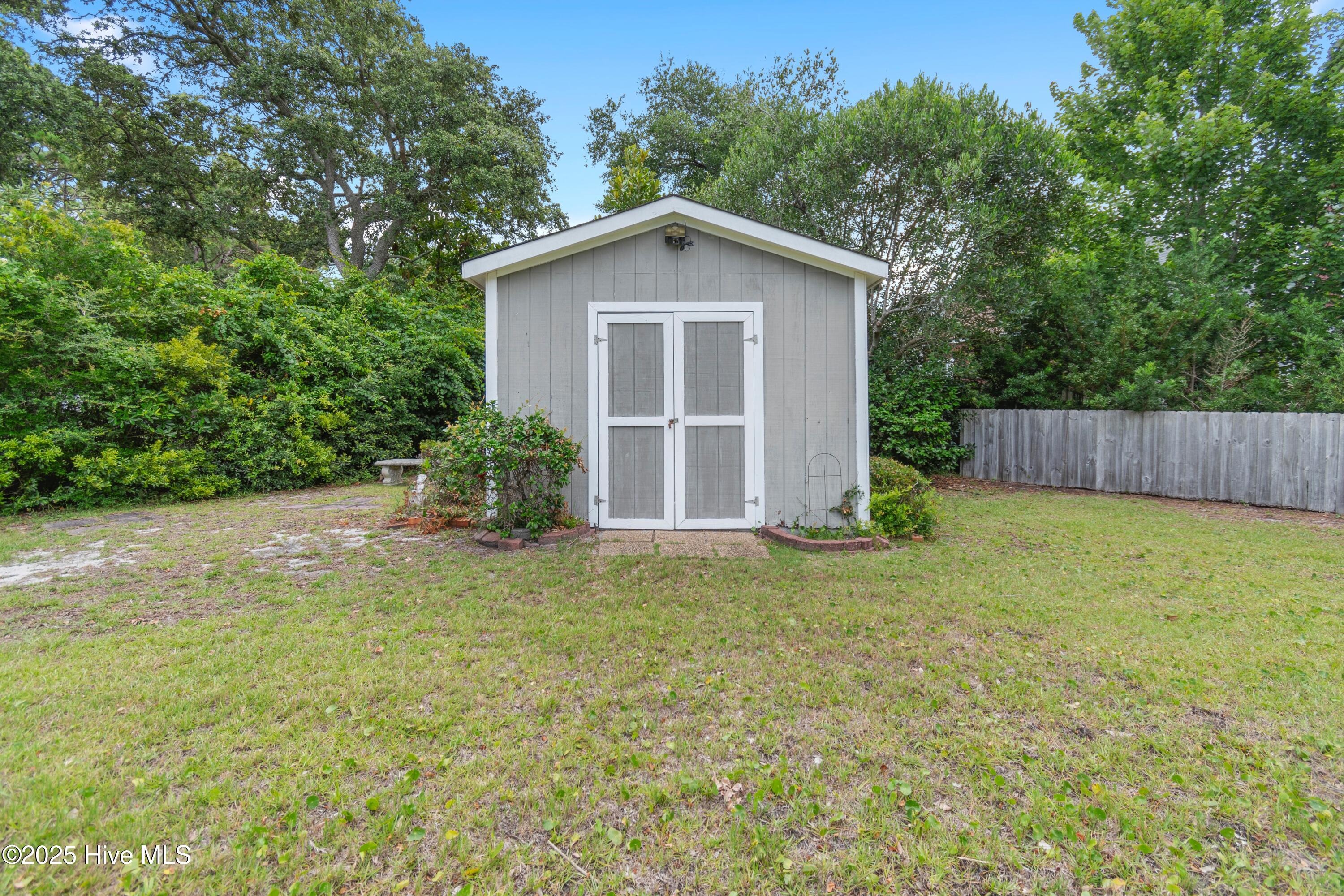 9 Quail Hollow Drive Property Photo 16