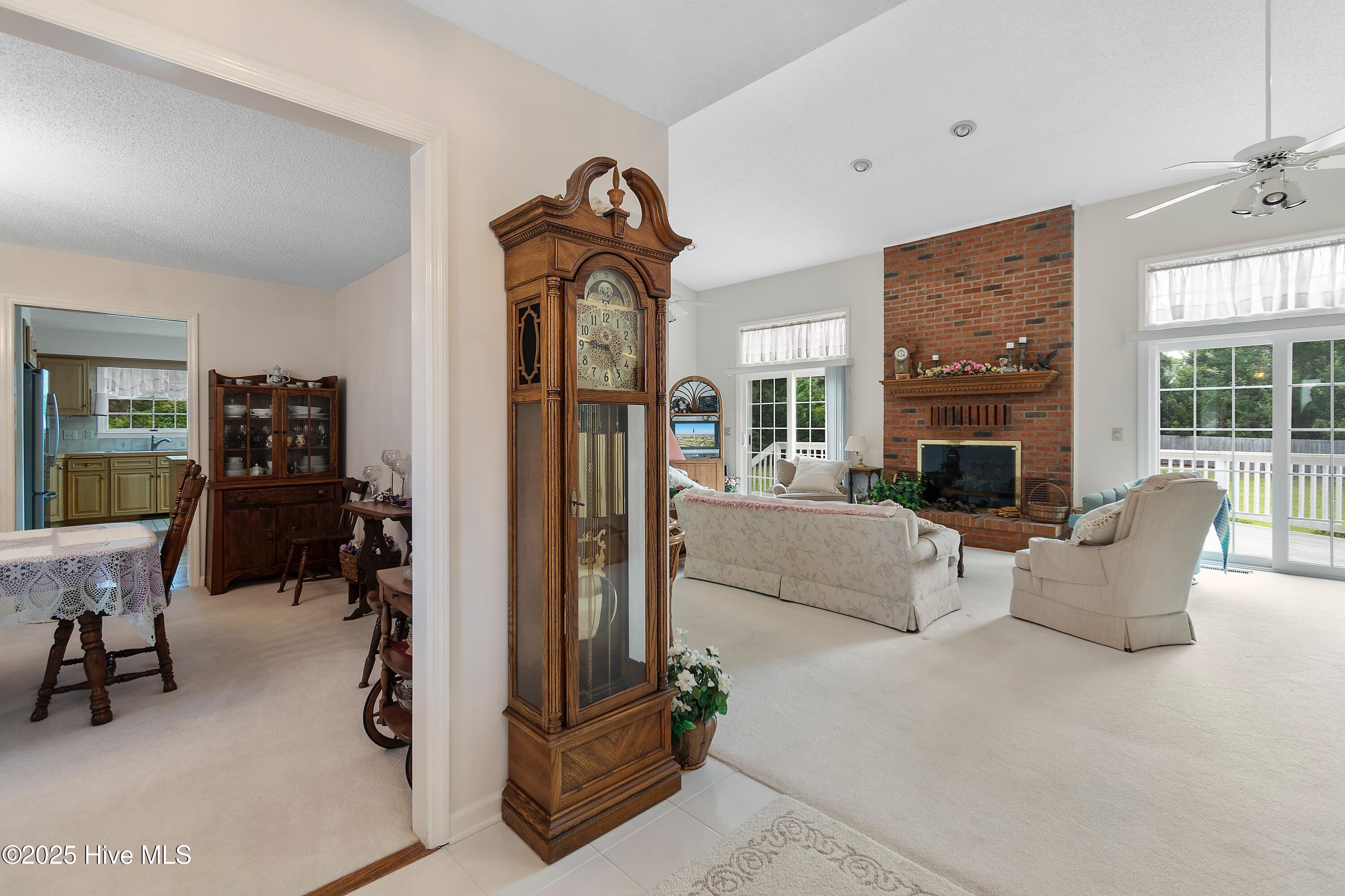 9 Quail Hollow Drive Property Photo 18