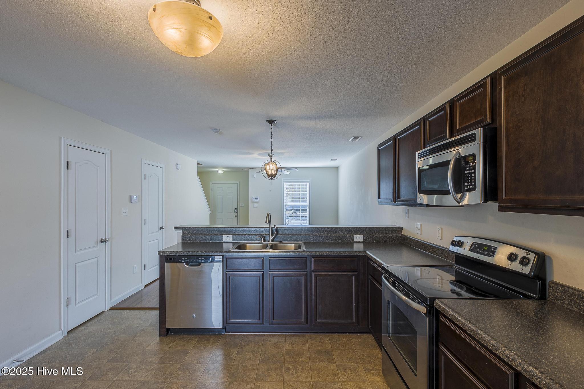 161 Glen Cannon Drive Property Photo 8