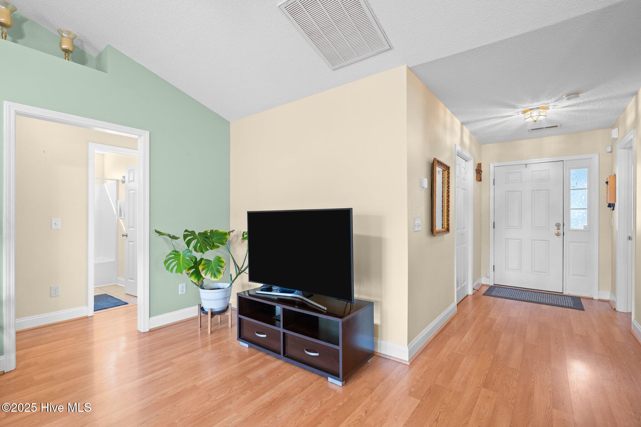 10024 Birch Place Property Photo 13