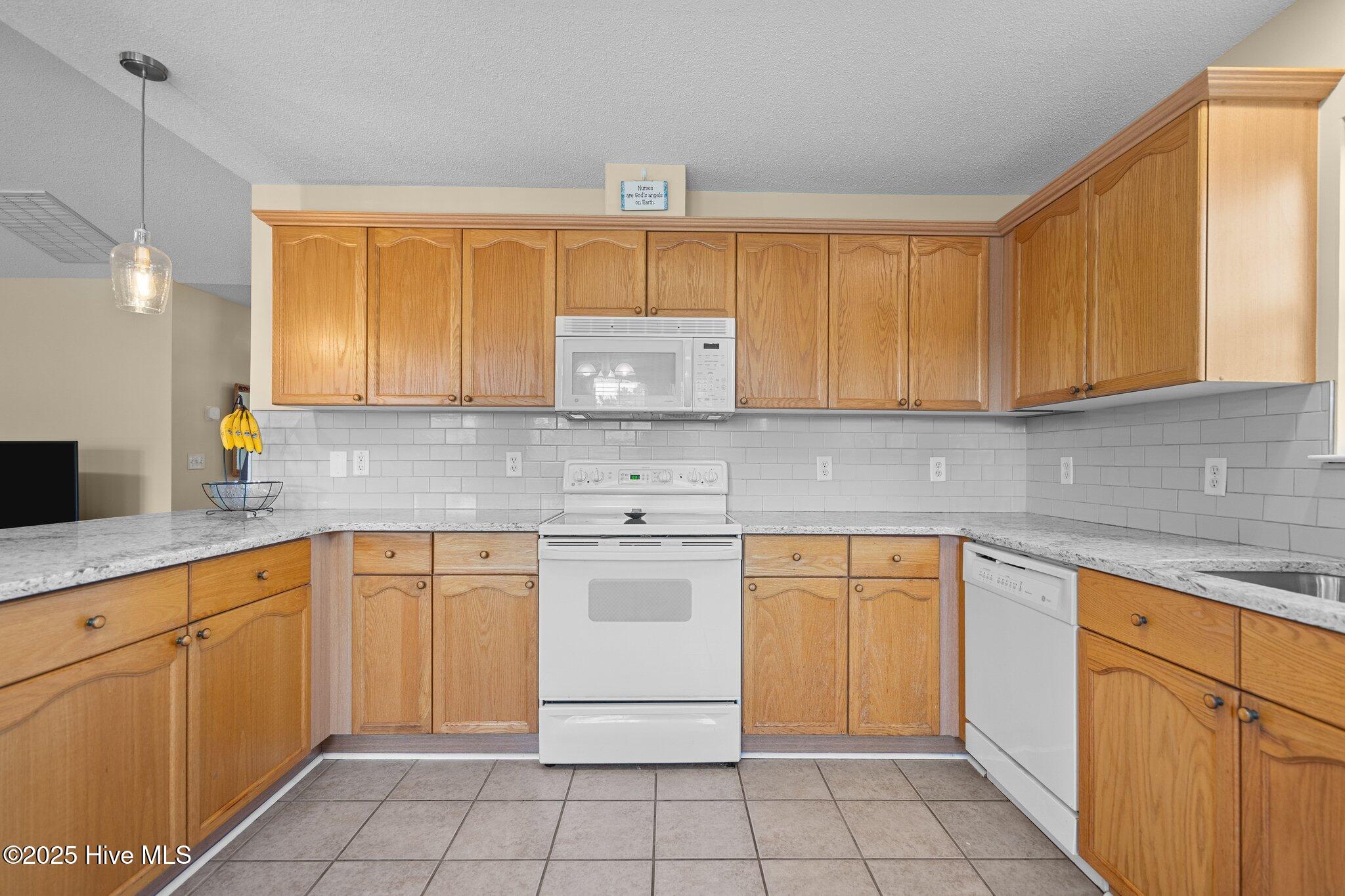 10024 Birch Place Property Photo 19