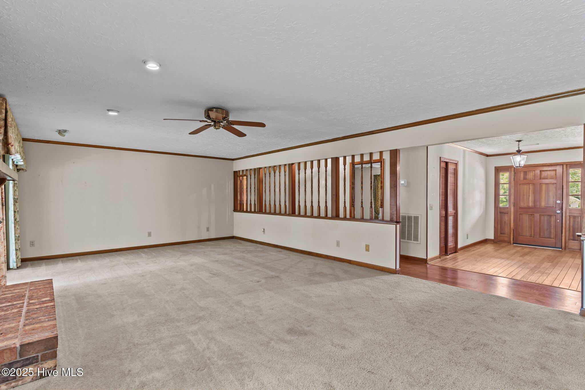302 Foxhall Court Property Photo 15