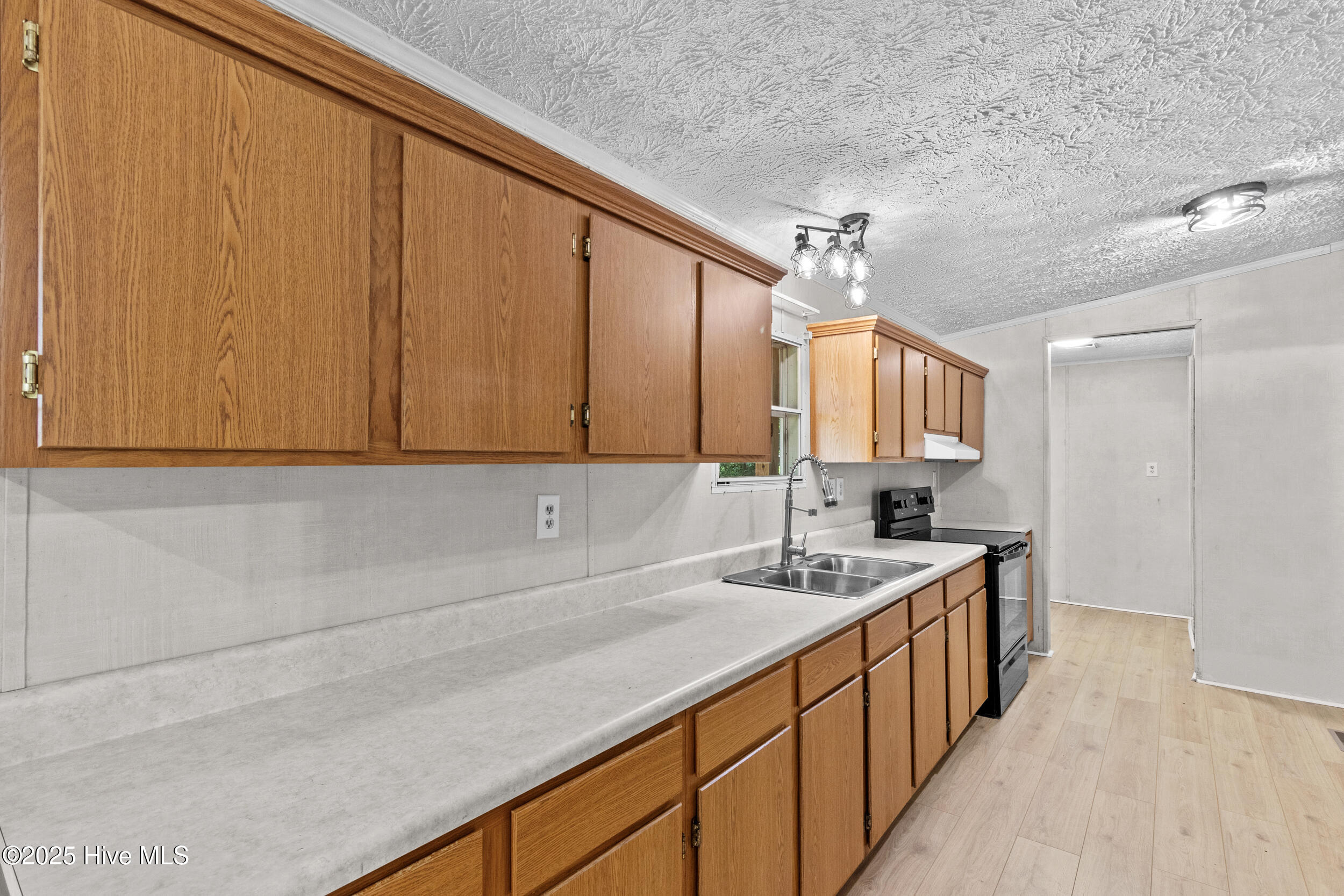 2126 Malpass Corner Road Property Photo 17