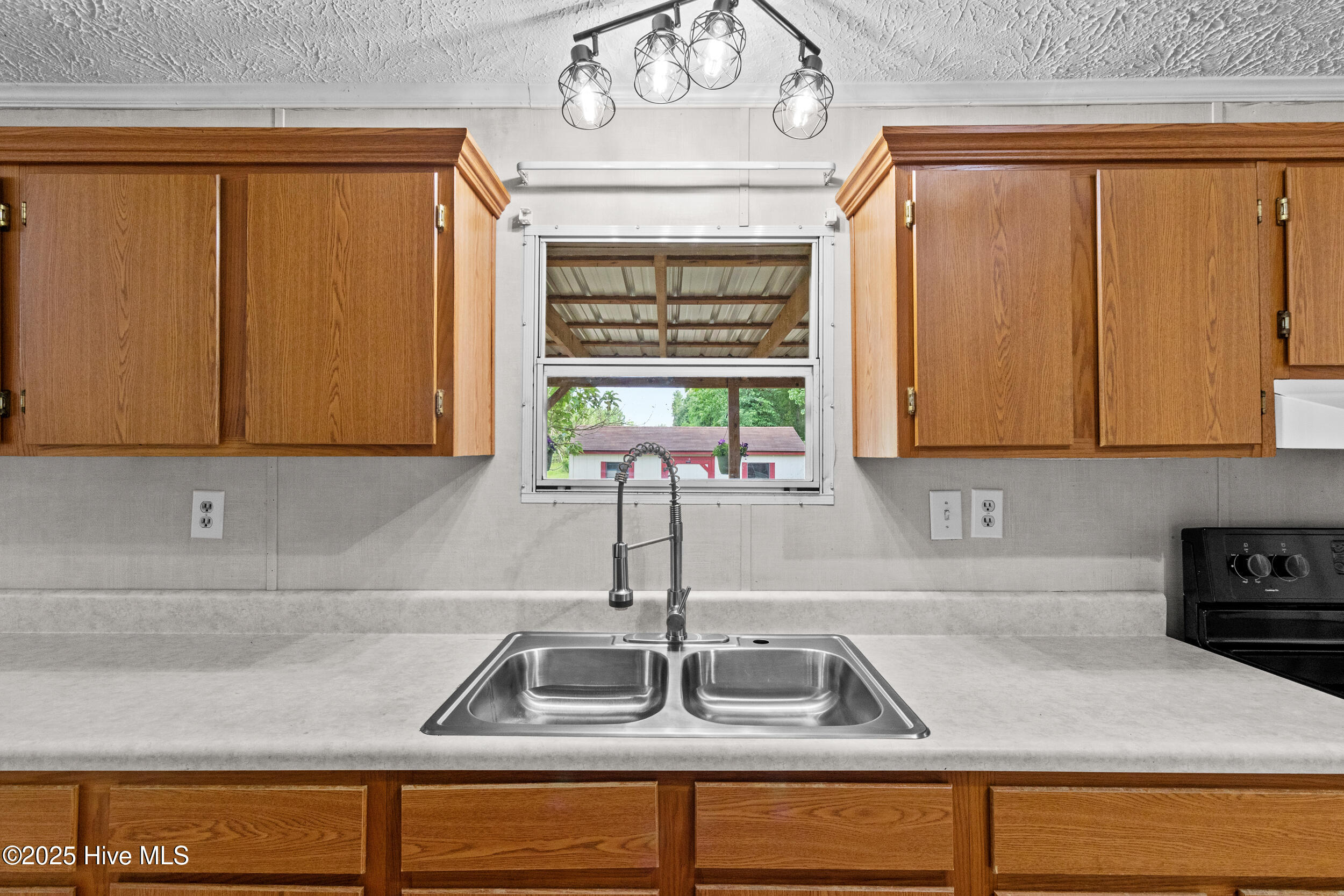 2126 Malpass Corner Road Property Photo 18