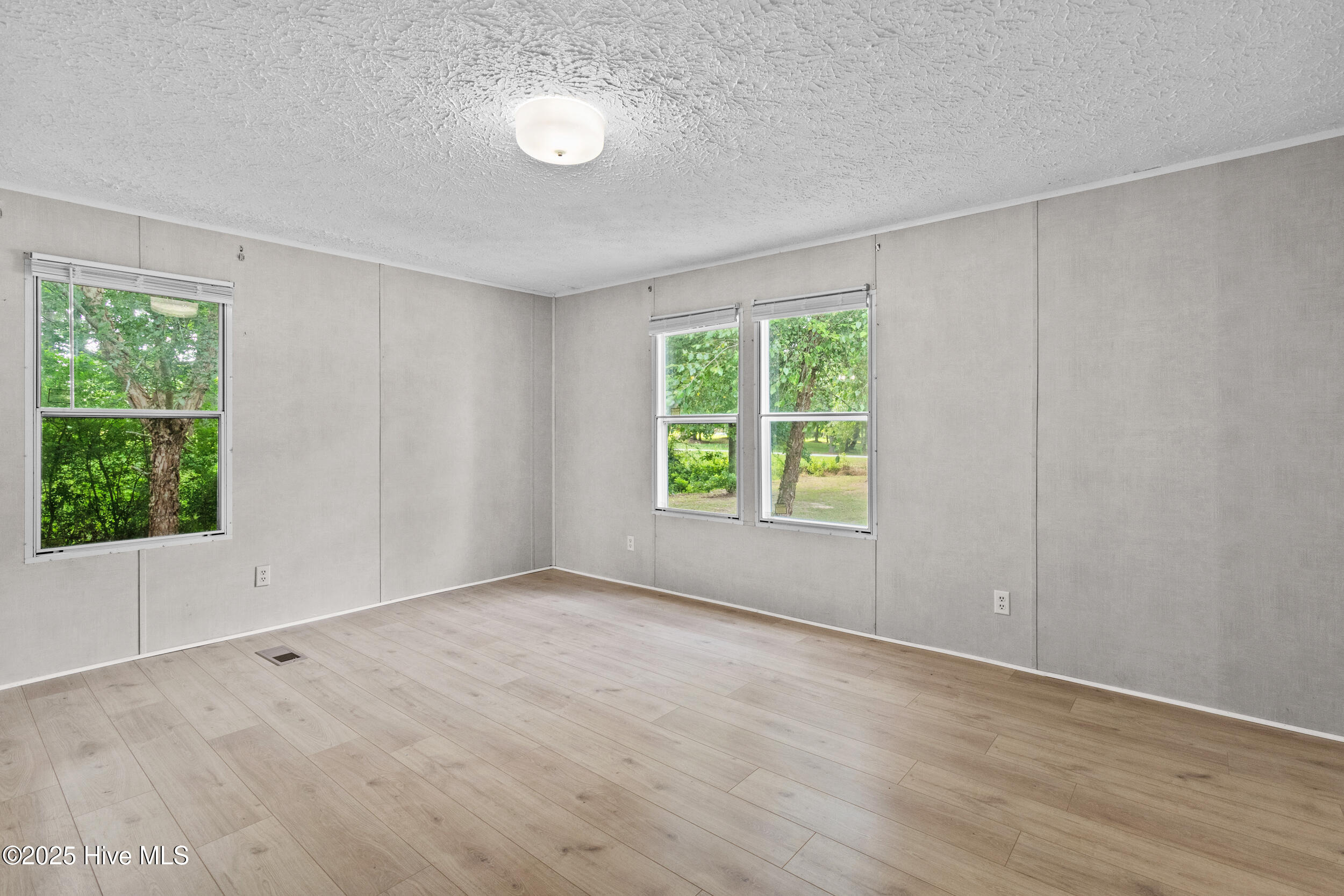 2126 Malpass Corner Road Property Photo 24