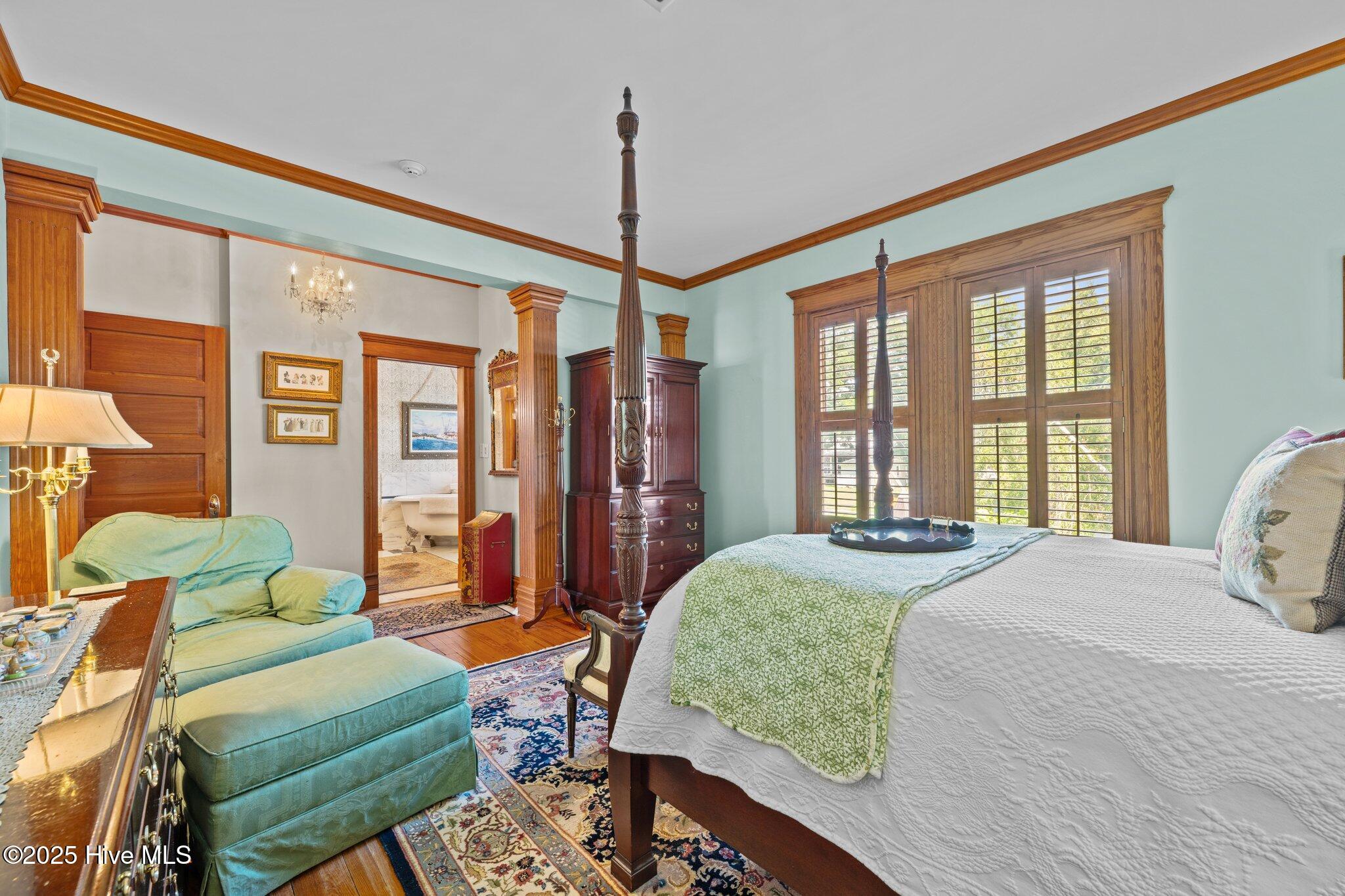 502 South Avenue Property Photo 17