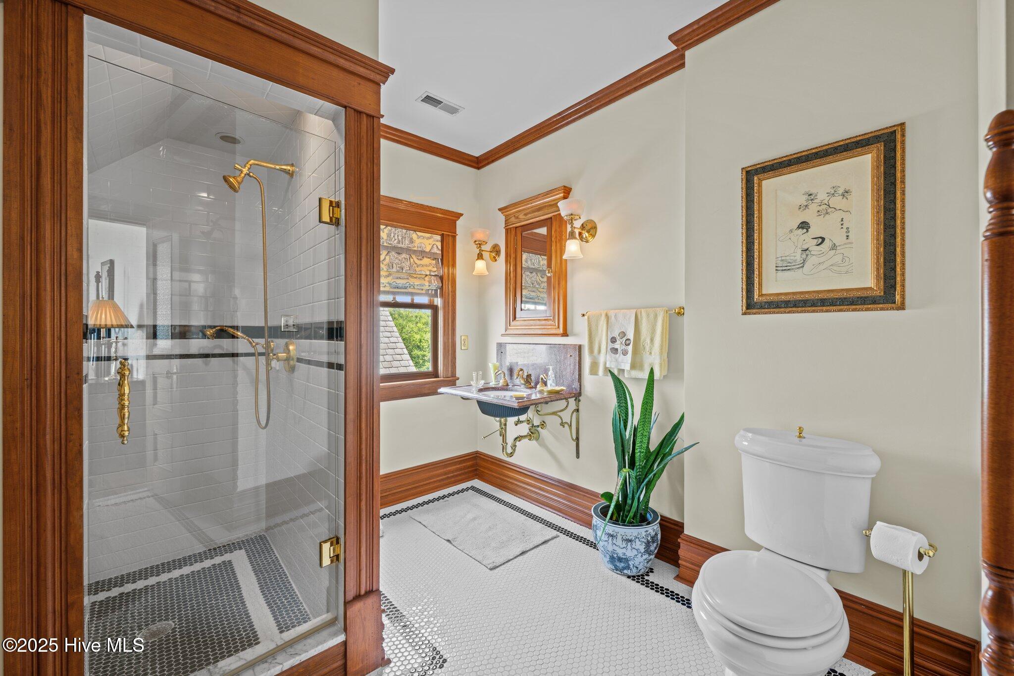 502 South Avenue Property Photo 31