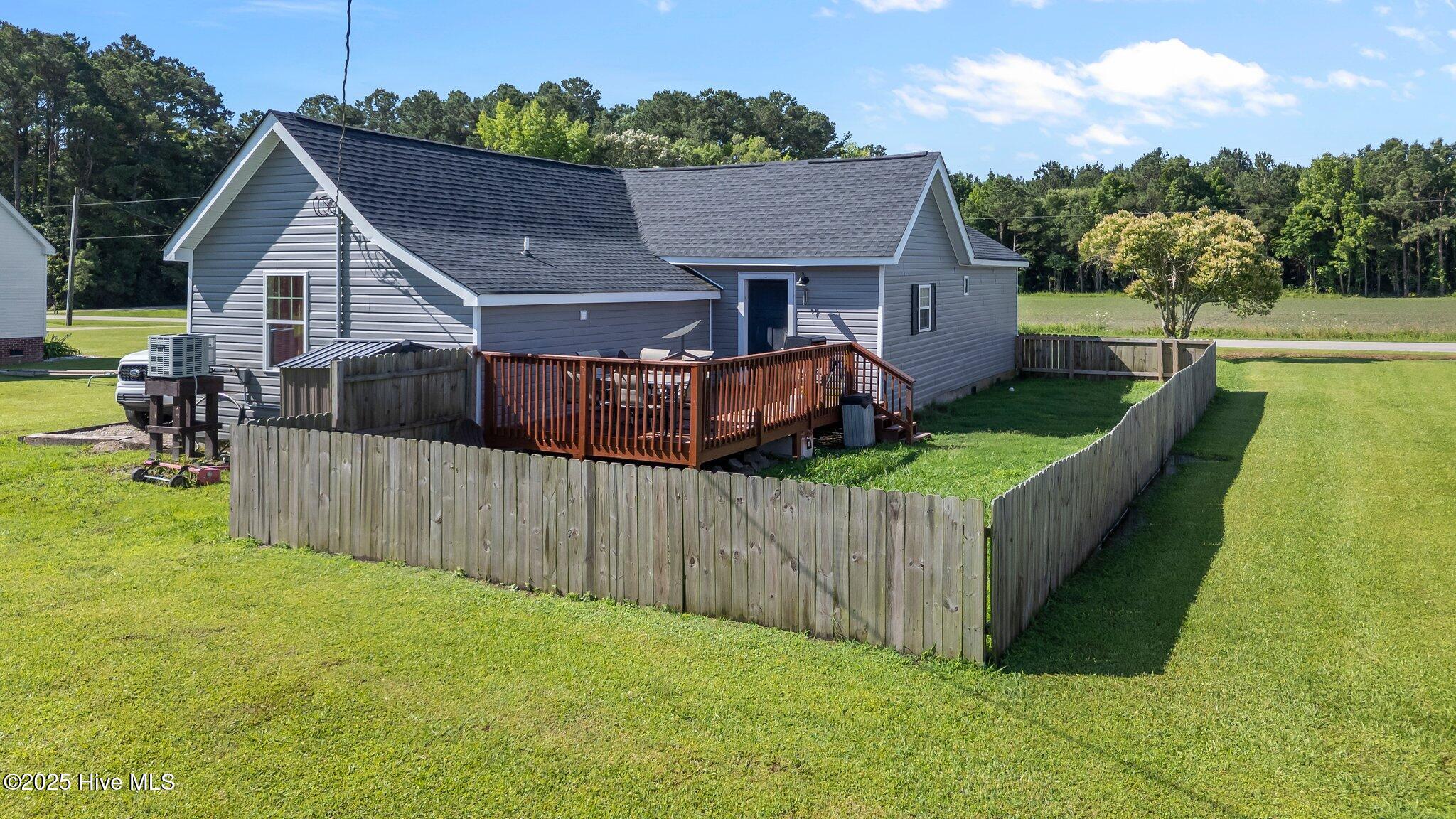 253 Wickham Road Property Photo 4