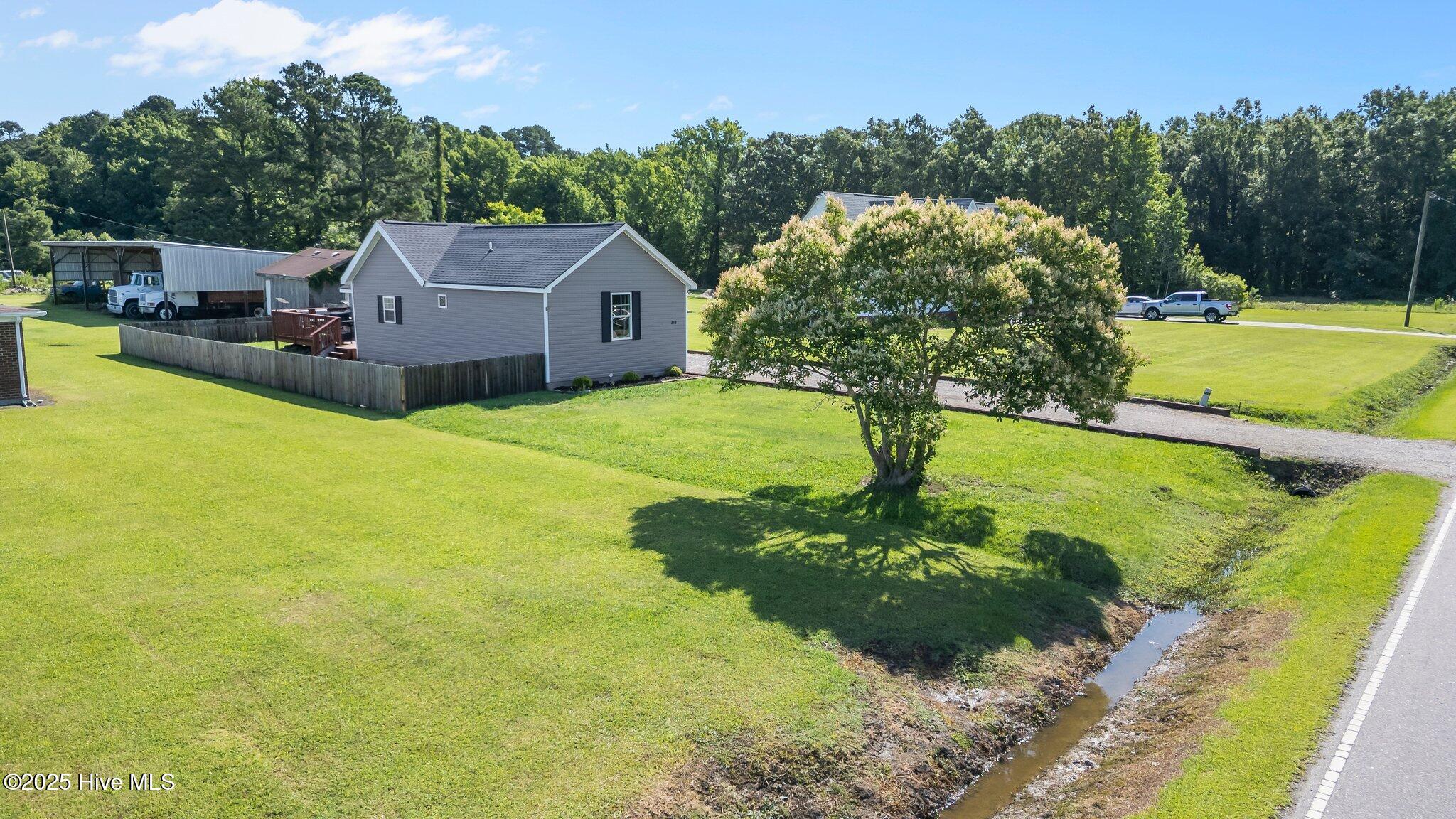 253 Wickham Road Property Photo 5