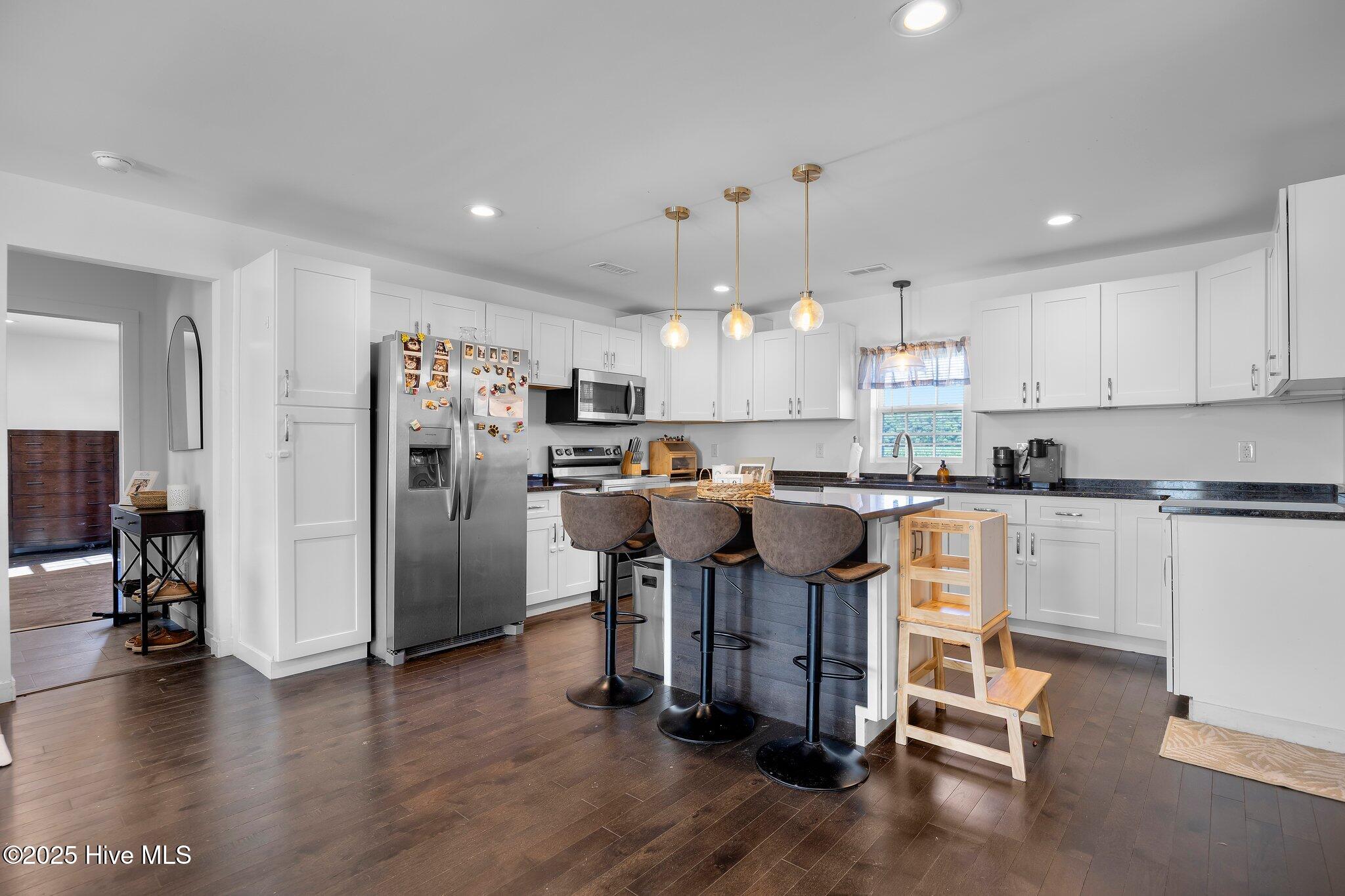 253 Wickham Road Property Photo 15