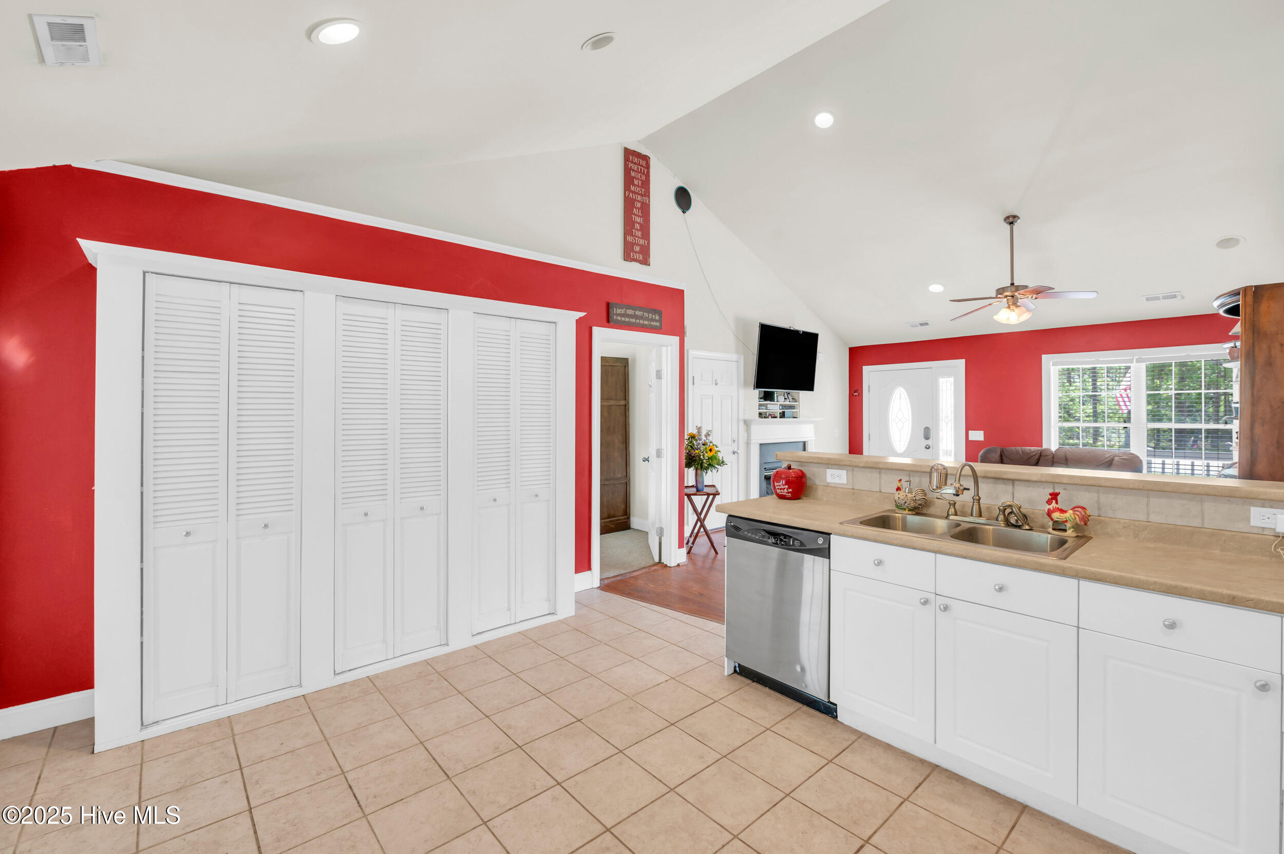 2605 E Boiling Spring Road Property Photo 13