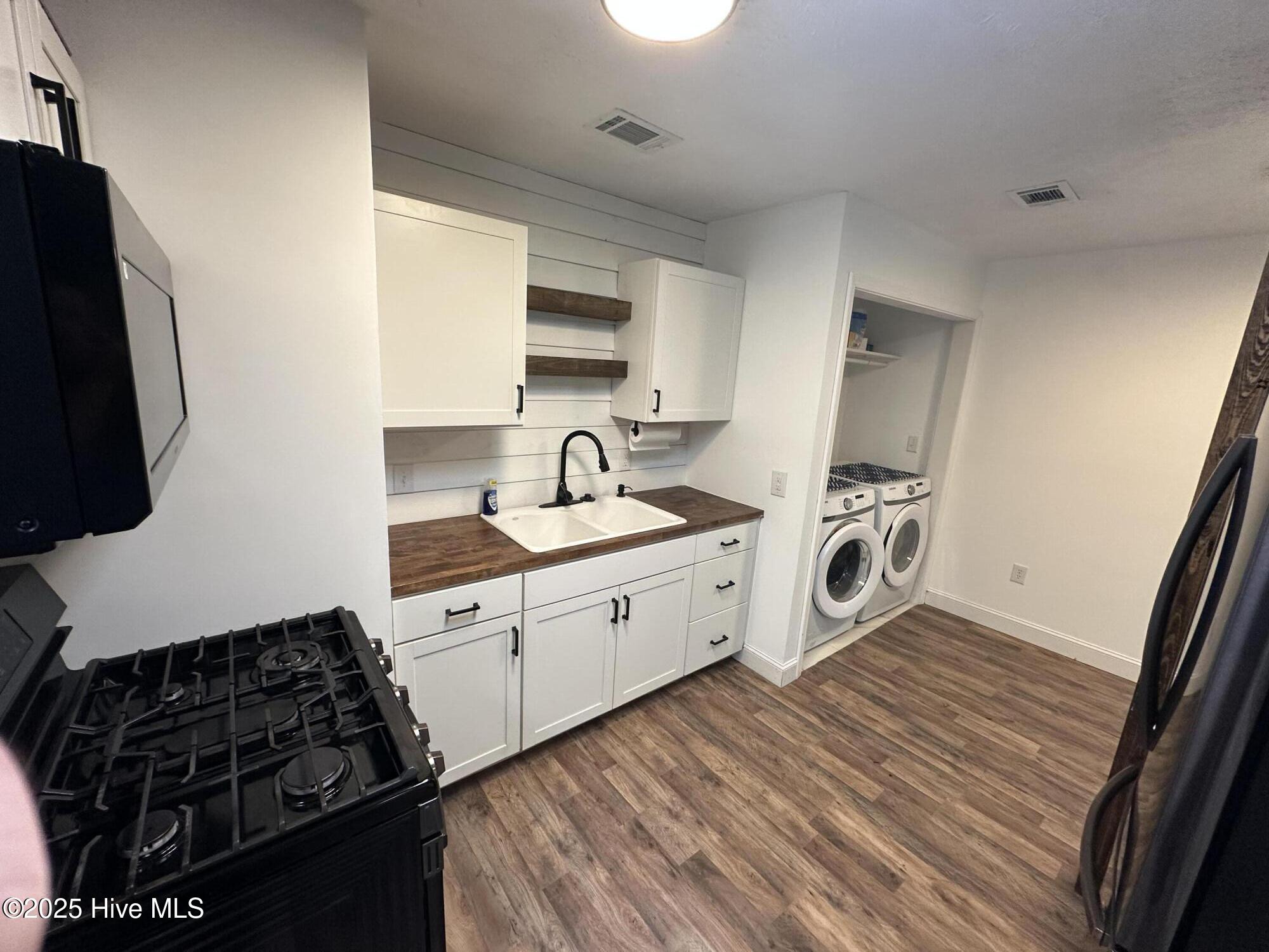 802 Glenn Street Property Photo 7
