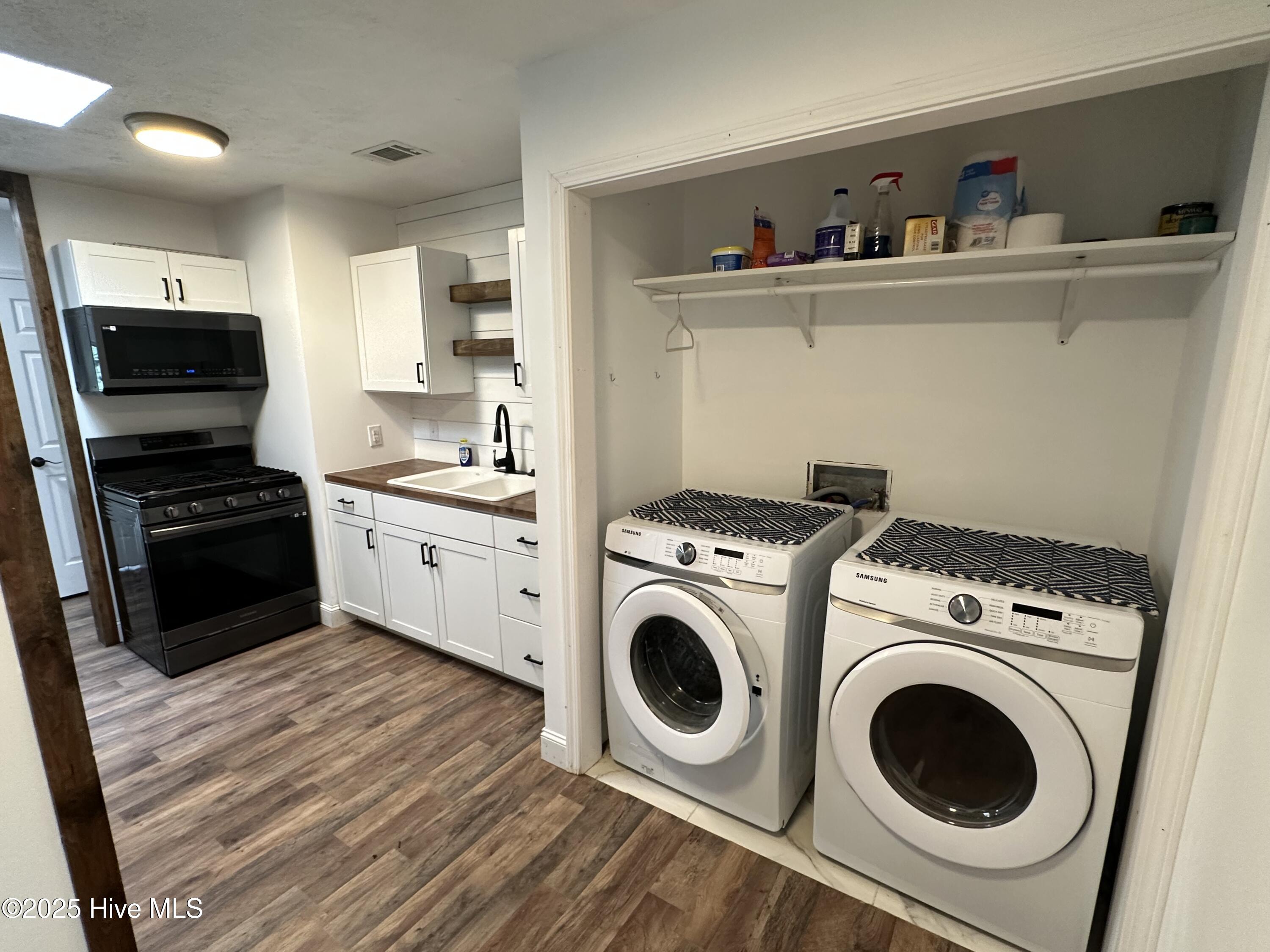 802 Glenn Street Property Photo 8