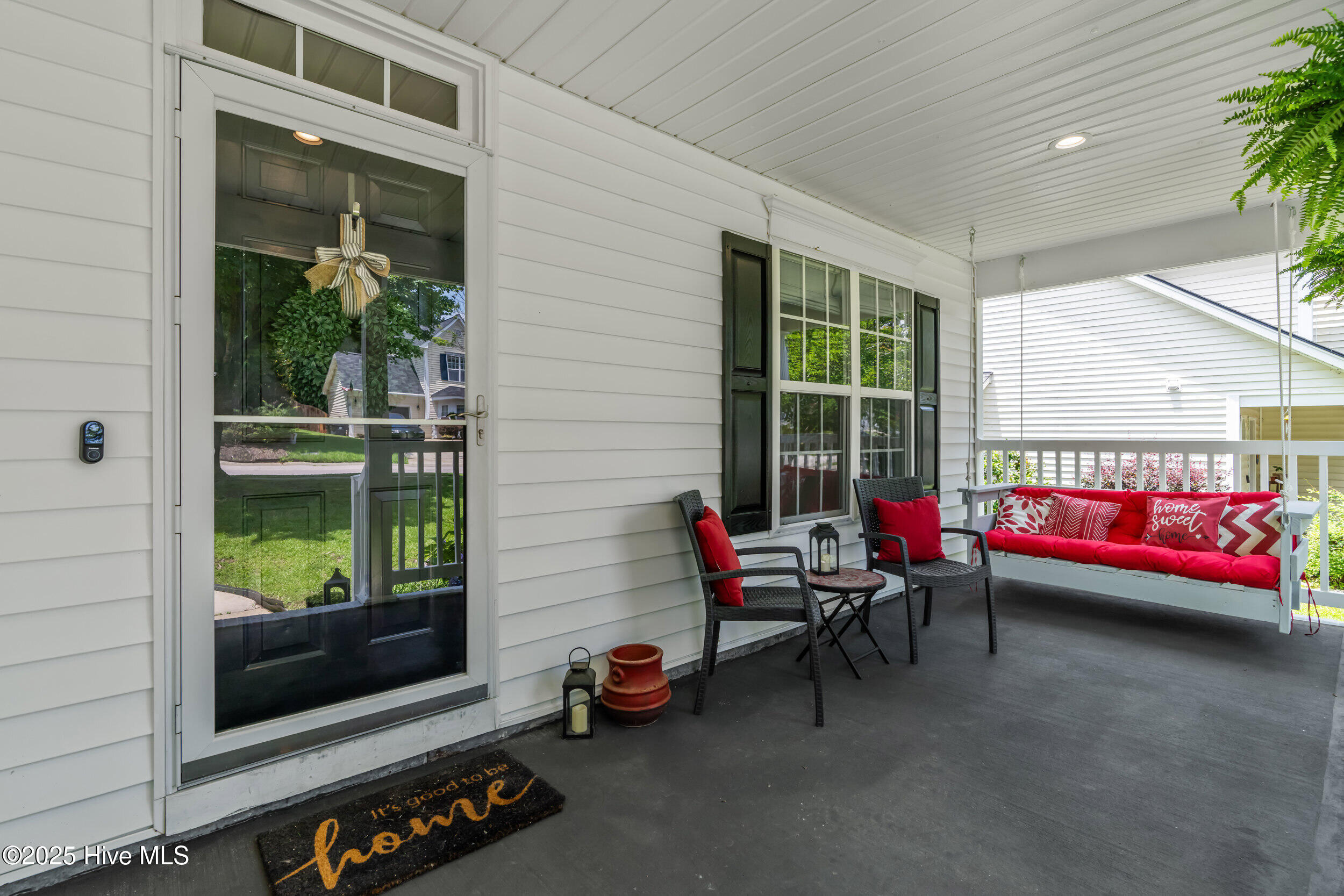 309 Holly Thorn Trace Property Photo 6